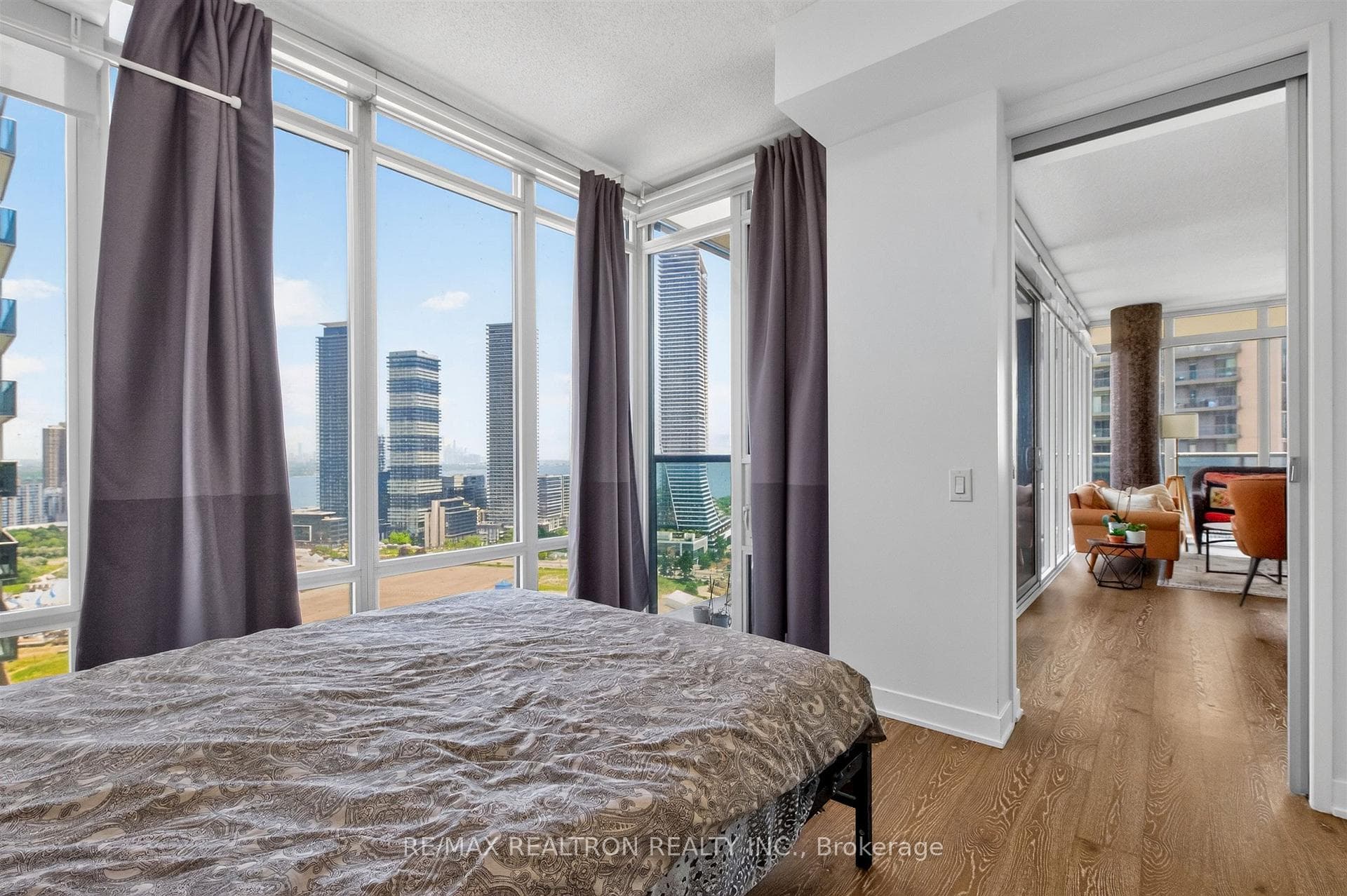 88 Park Lawn Drive Unit 2708 photo 24