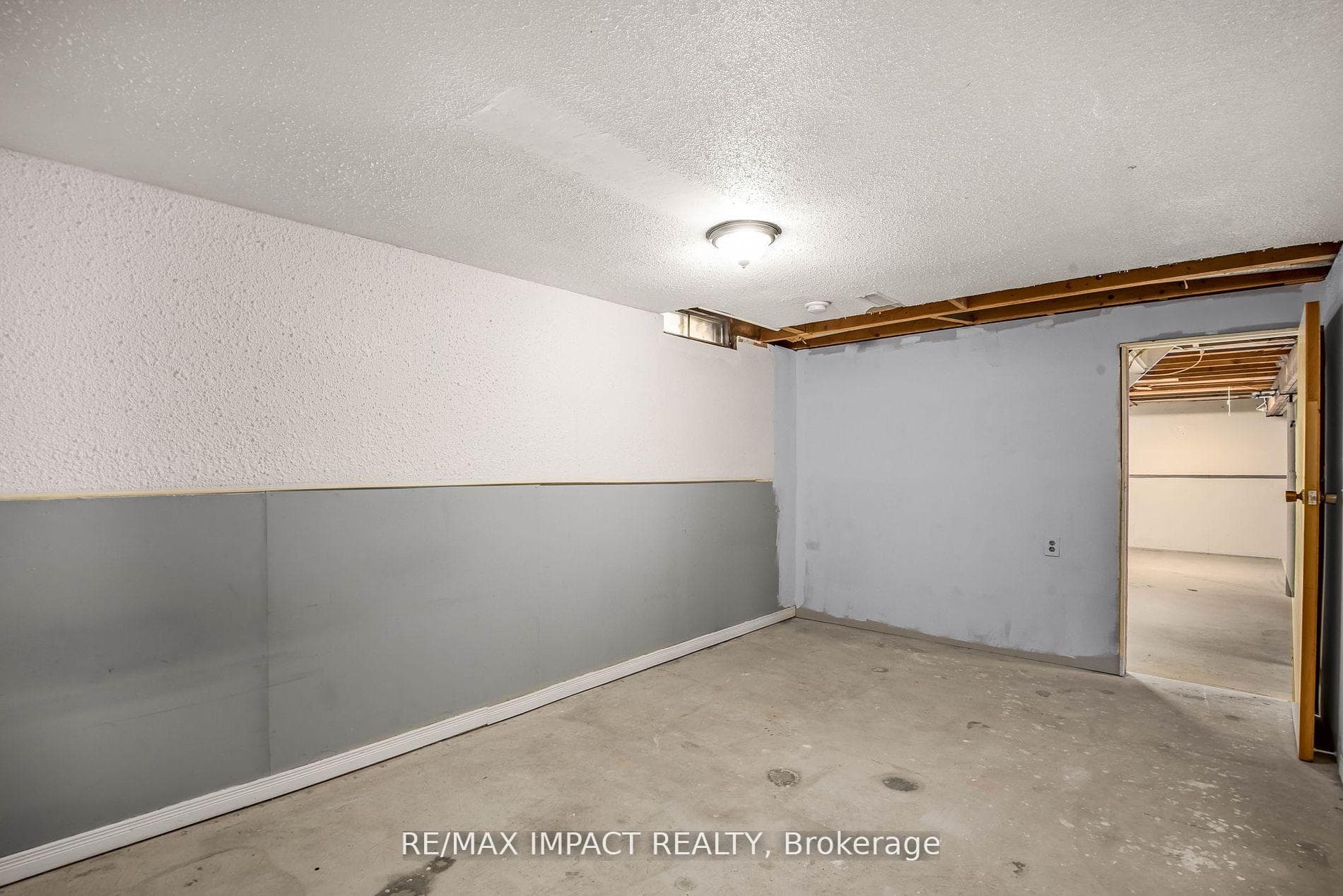1190 Norman Court photo 28
