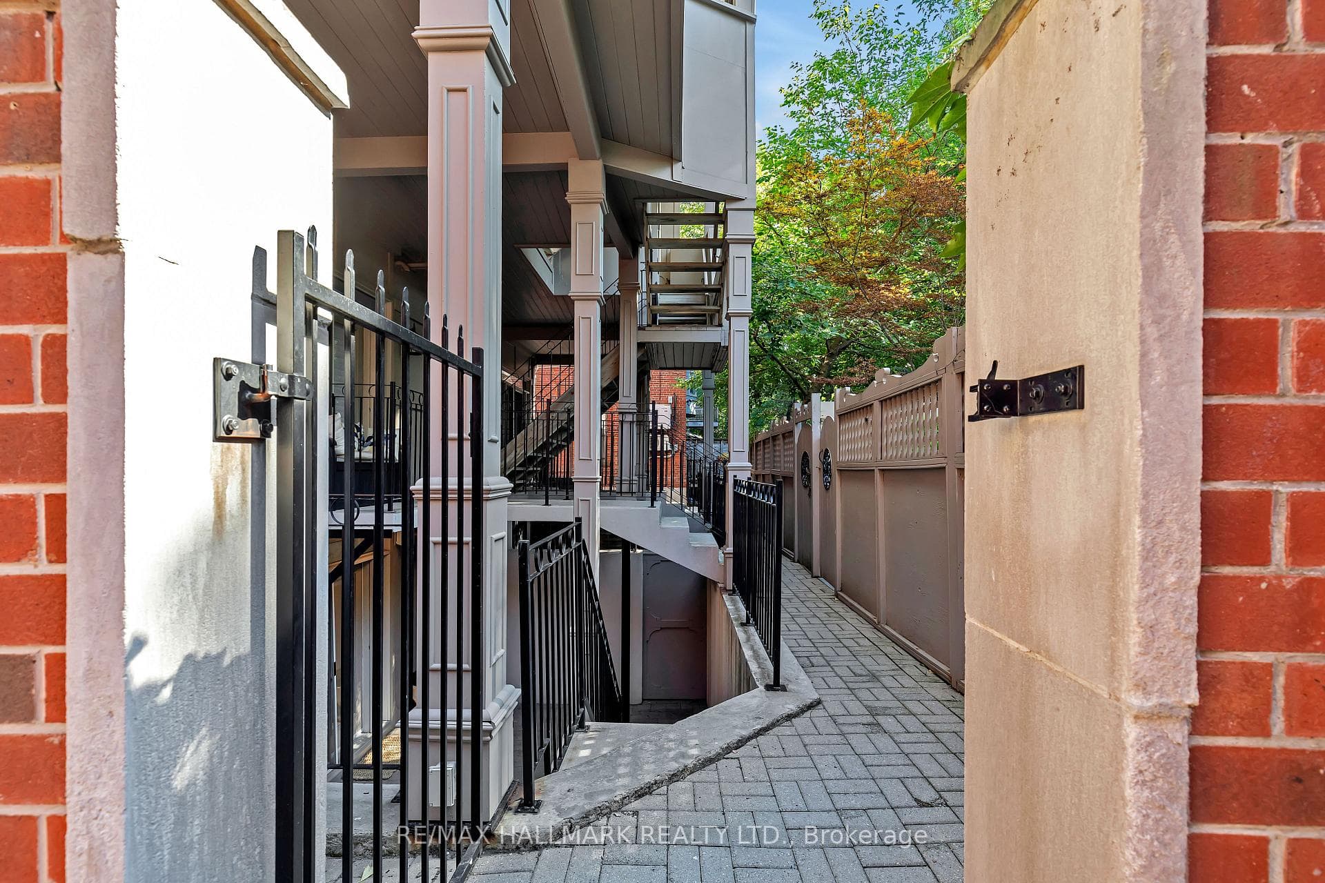 120 Bedford Road Unit 1 photo 31