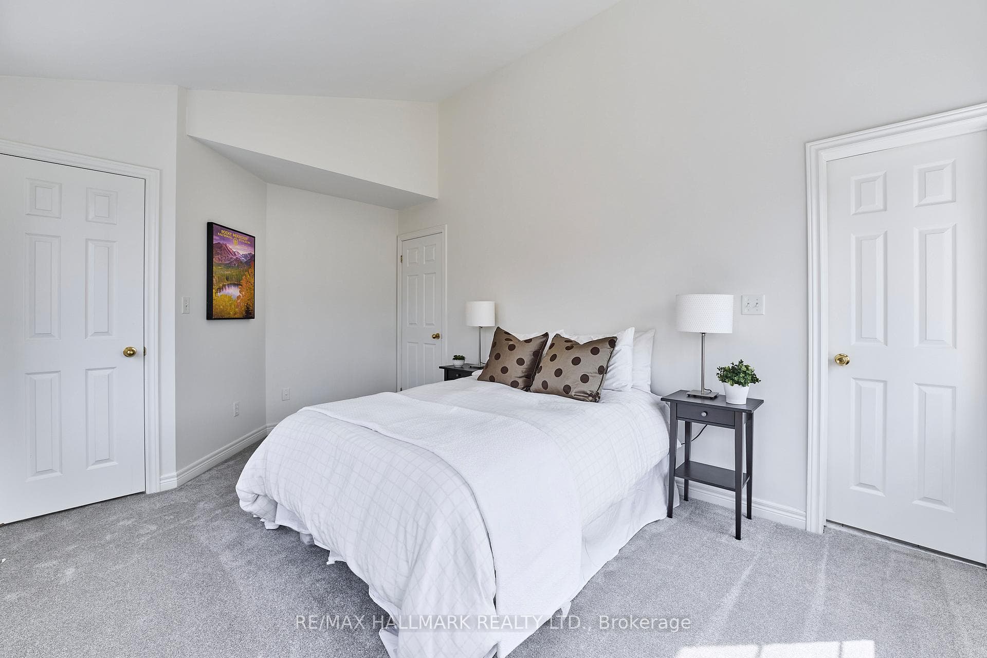 Primary Bed