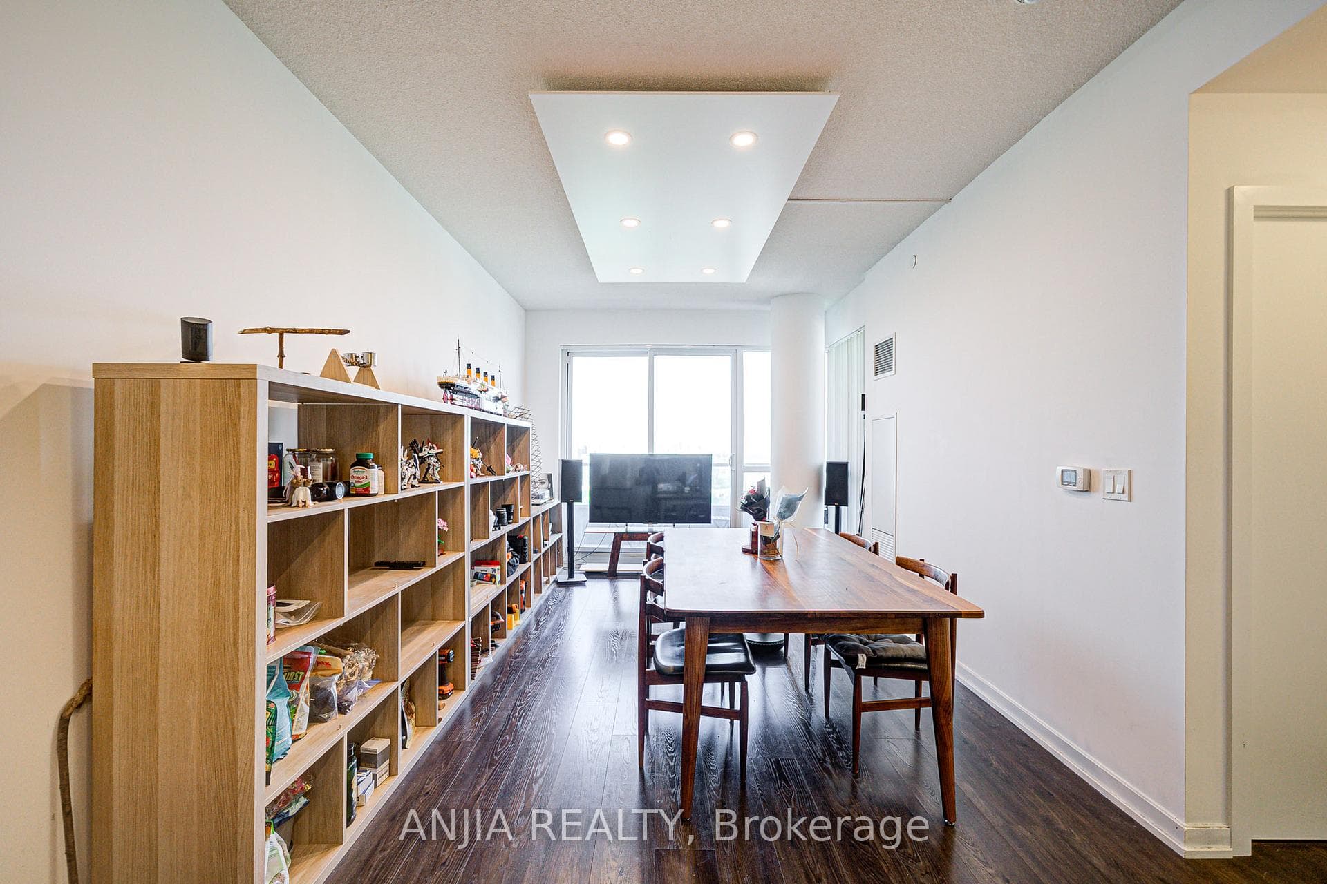 50 Forest Manor Road Unit 2205 photo 12