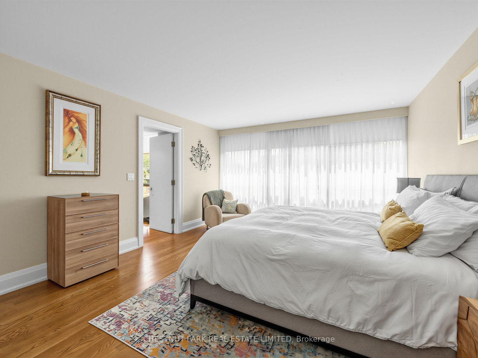 625 Avenue Road Unit 304 photo 16