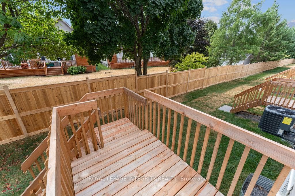 255 Falsetto Street photo 27