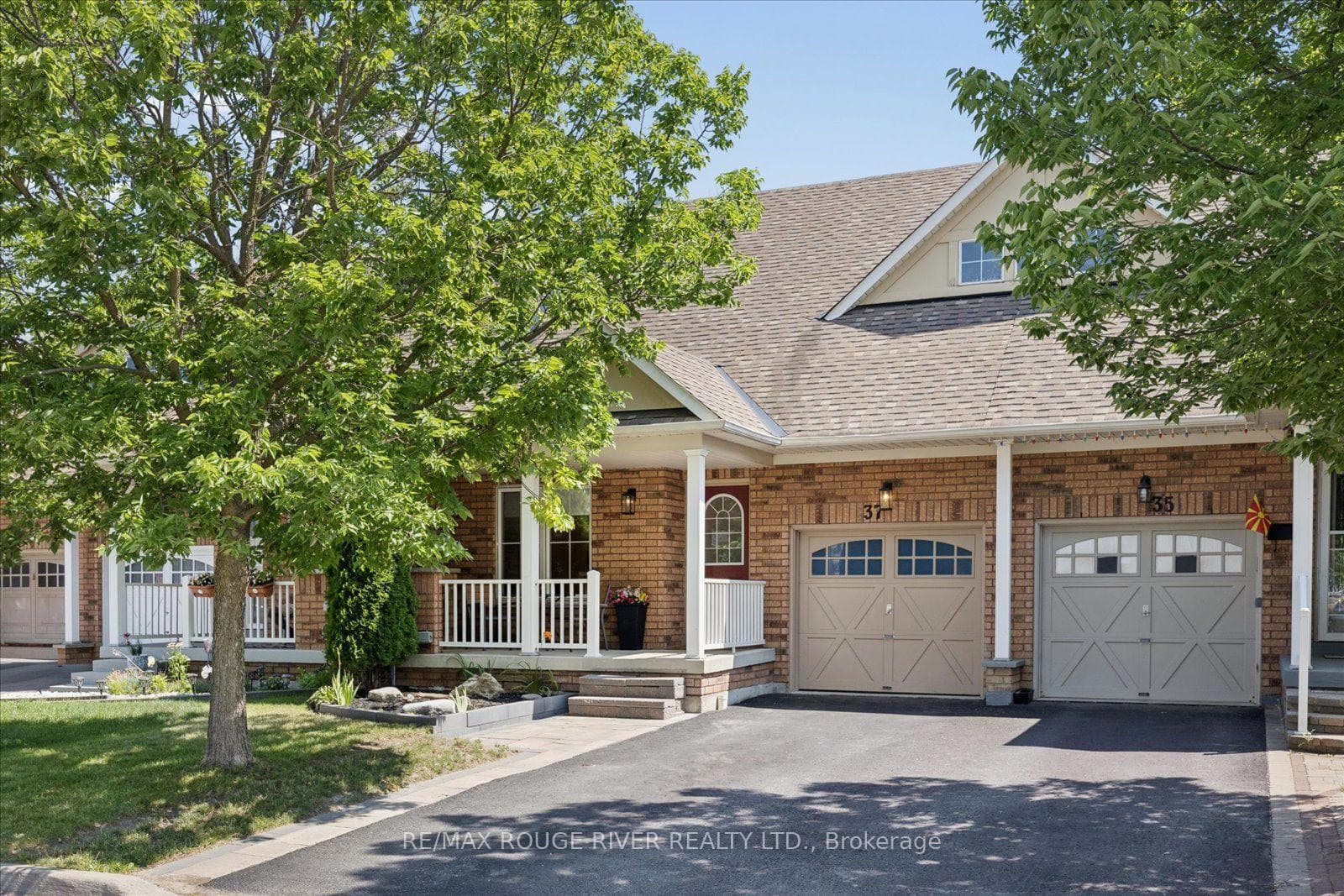 37 Burwell Street photo 1