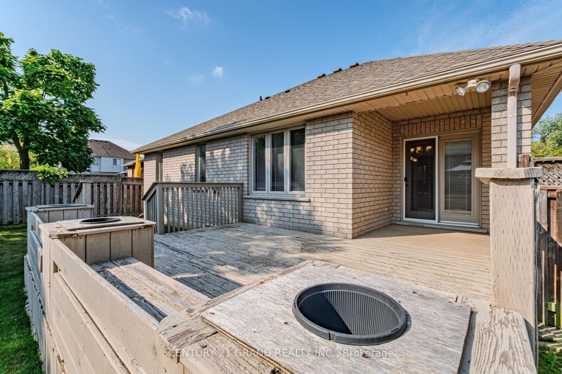 26 Macdonald Crescent photo 41