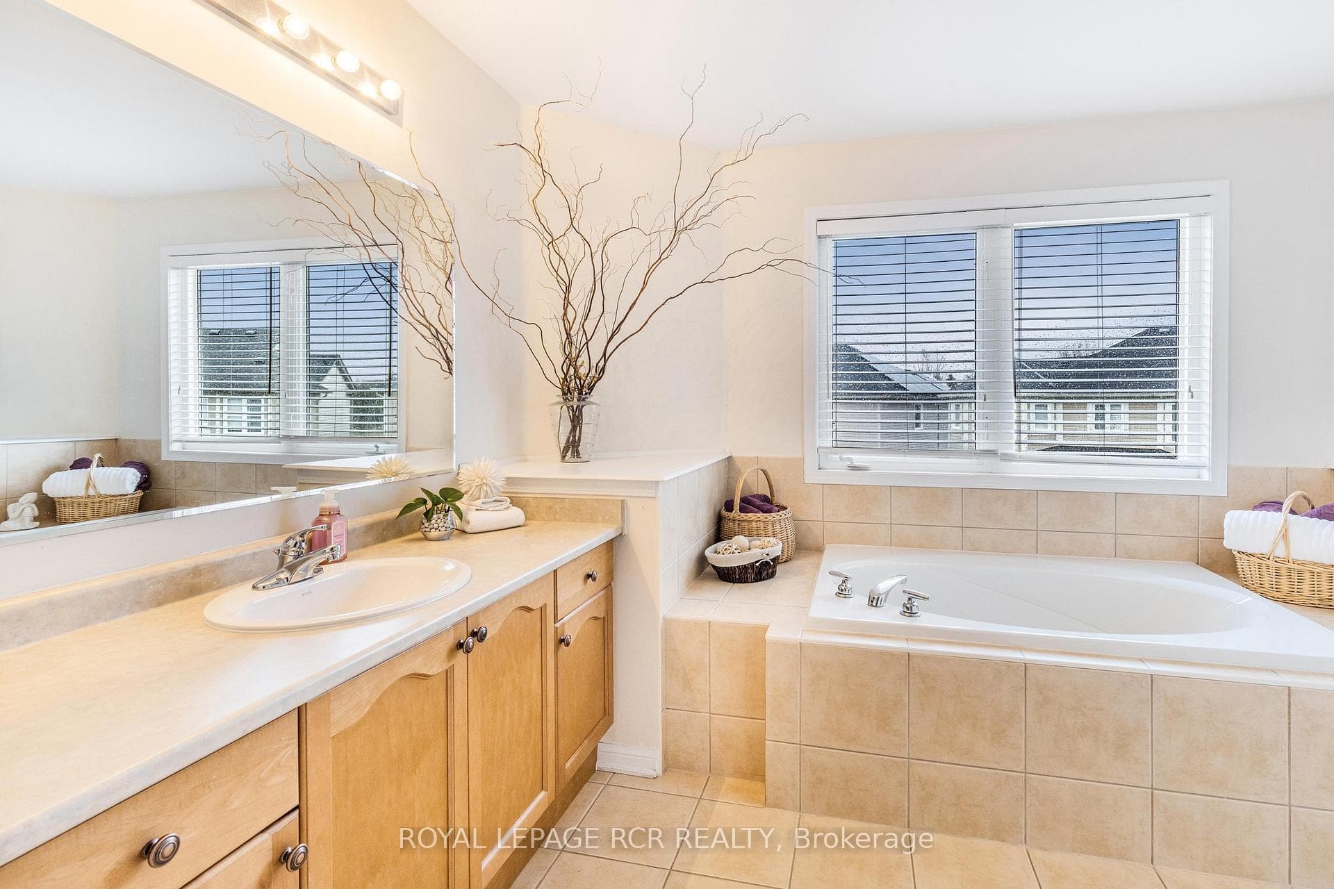 27 Dunning Drive photo 28