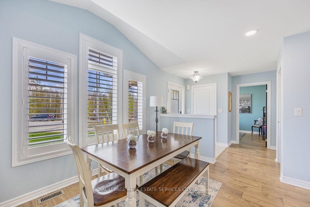74 Robert Street photo 7