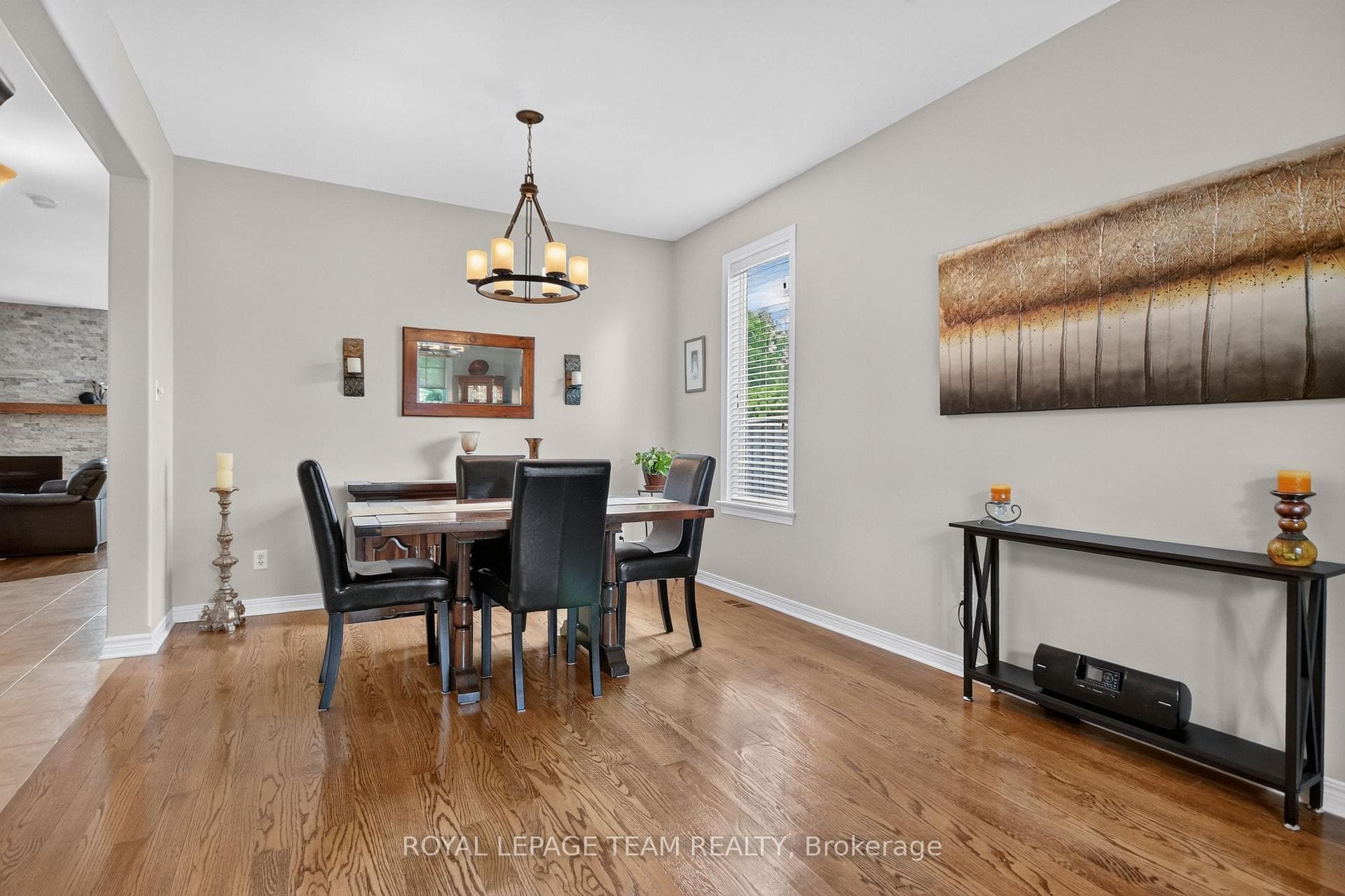Living Room / Dining Room