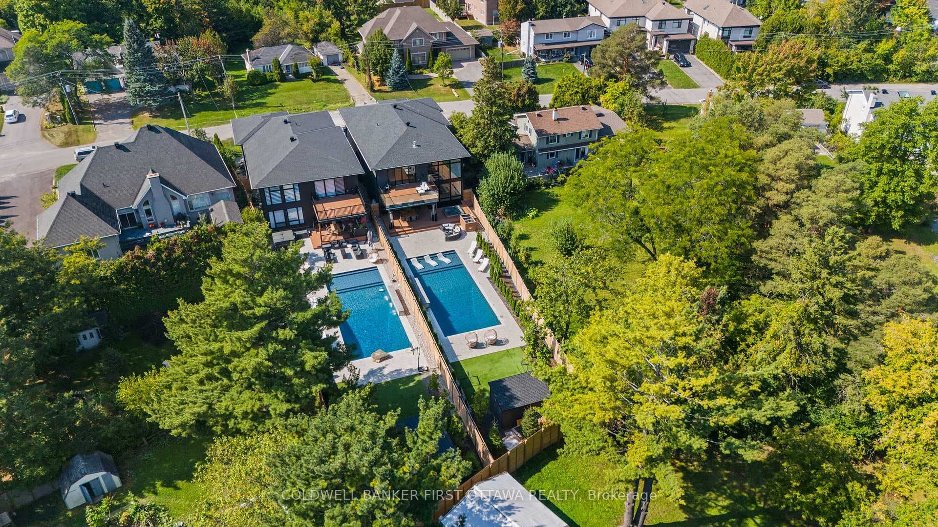 1124 Normandy Crescent photo 42