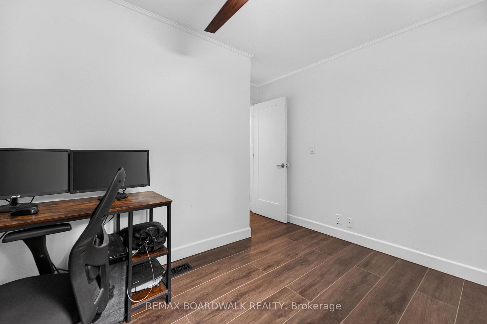 2633 Bedell Road photo 28