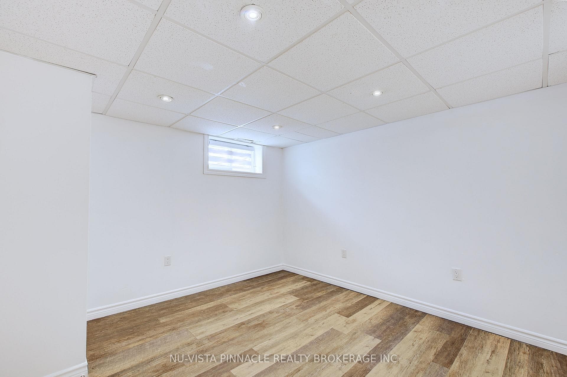 1243 Landor Street photo 28