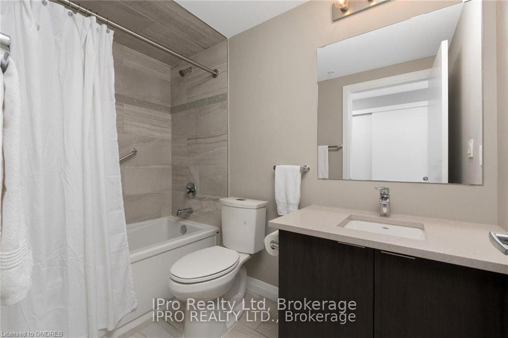 63 ARTHUR Street Unit 206 photo 9
