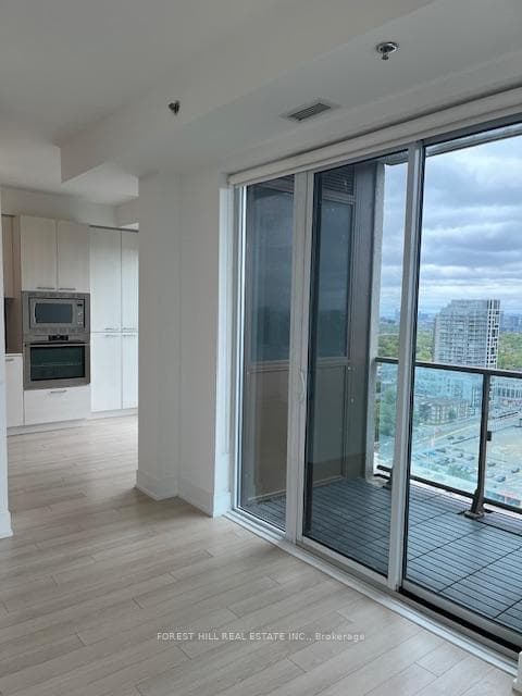 310 Tweedsmuir Avenue Unit 2301 photo 15