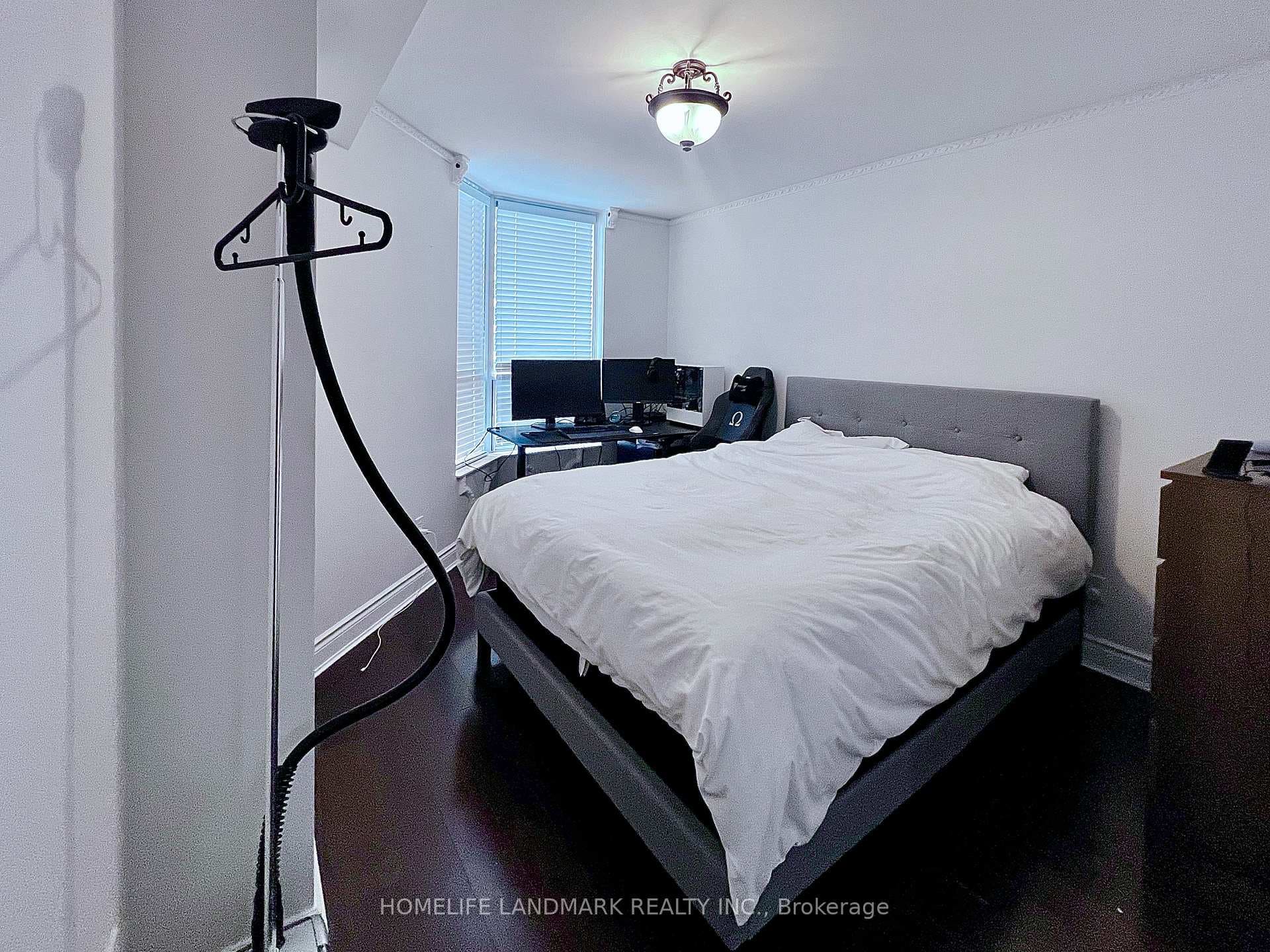 5 Northtown Way Unit 809 photo 10
