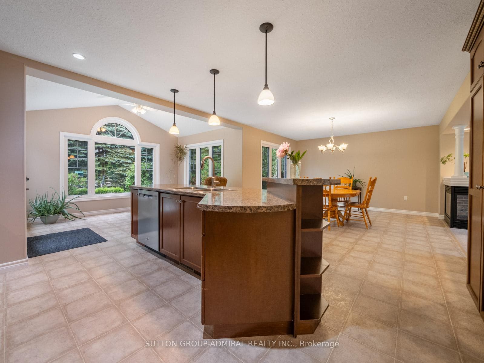 6886 Wellington Rd 16 N/A photo 13
