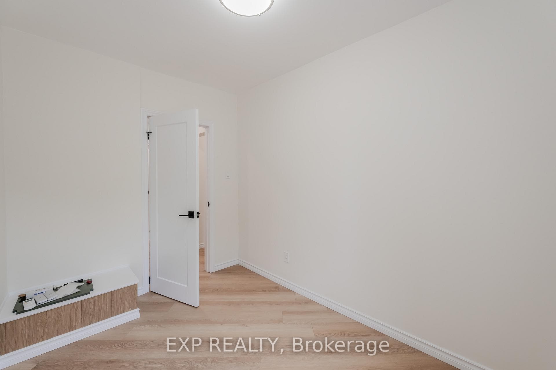11 Davidson Street photo 18
