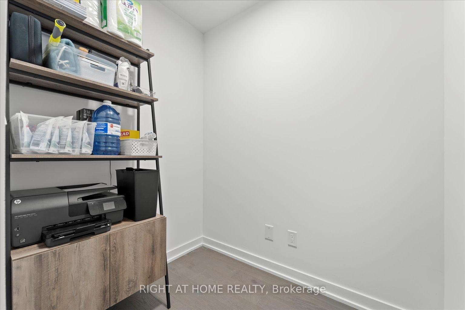 1928 Lakeshore Boulevard Unit 2011 photo 29