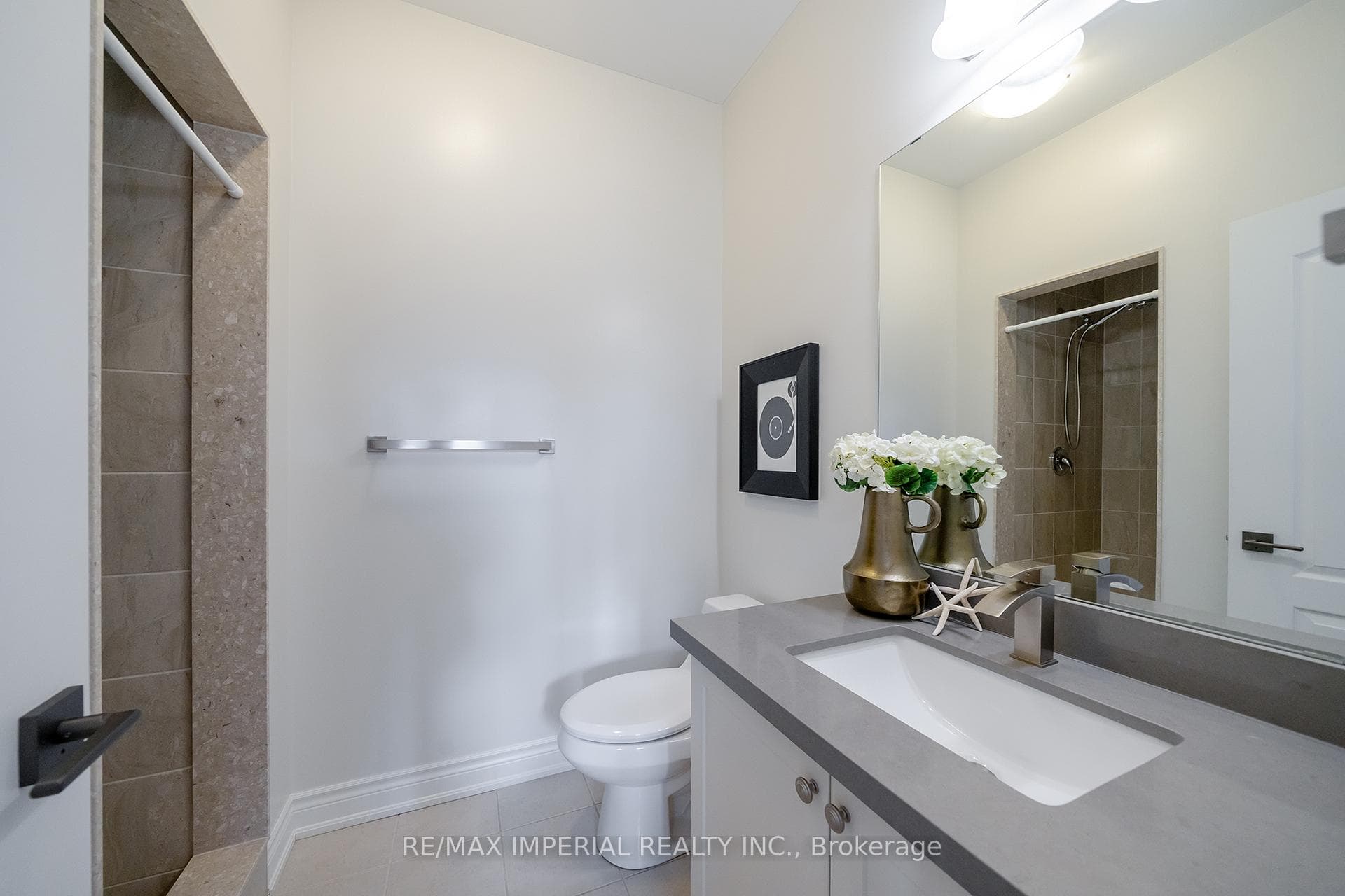 16 Boland Court photo 28