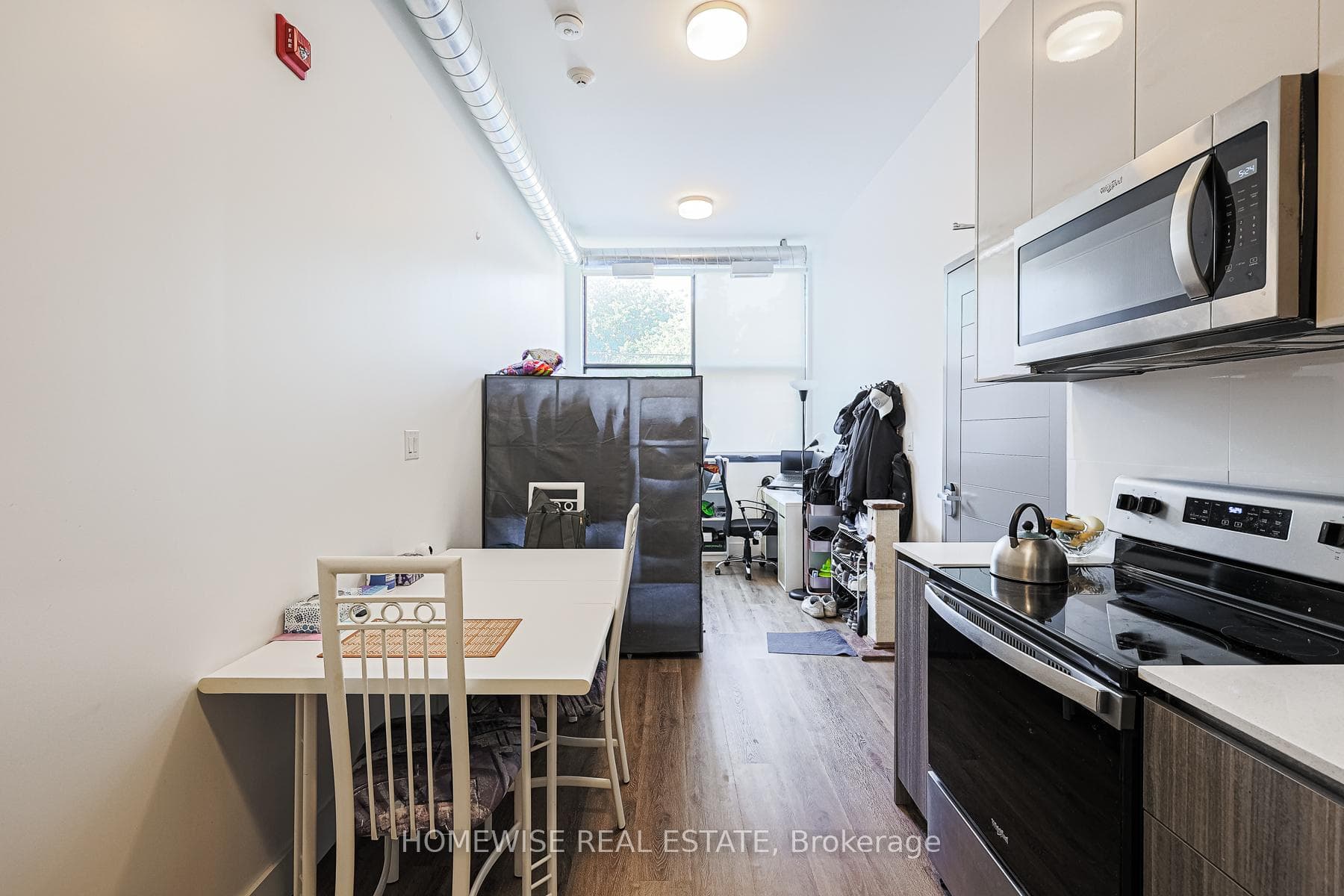 3020 Dundas Street Unit 102 photo 8
