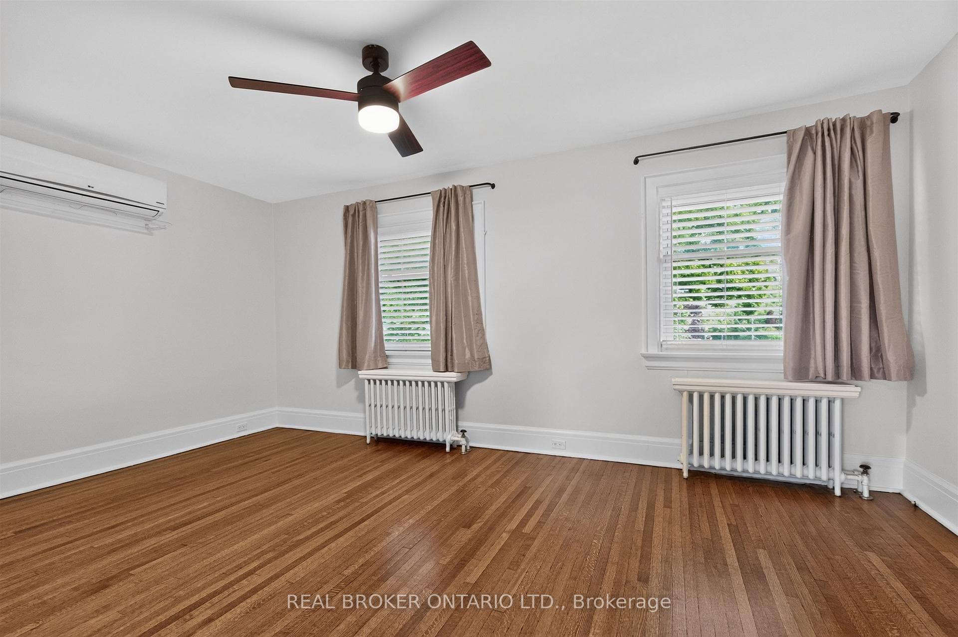 14 Mortimer Avenue photo 18