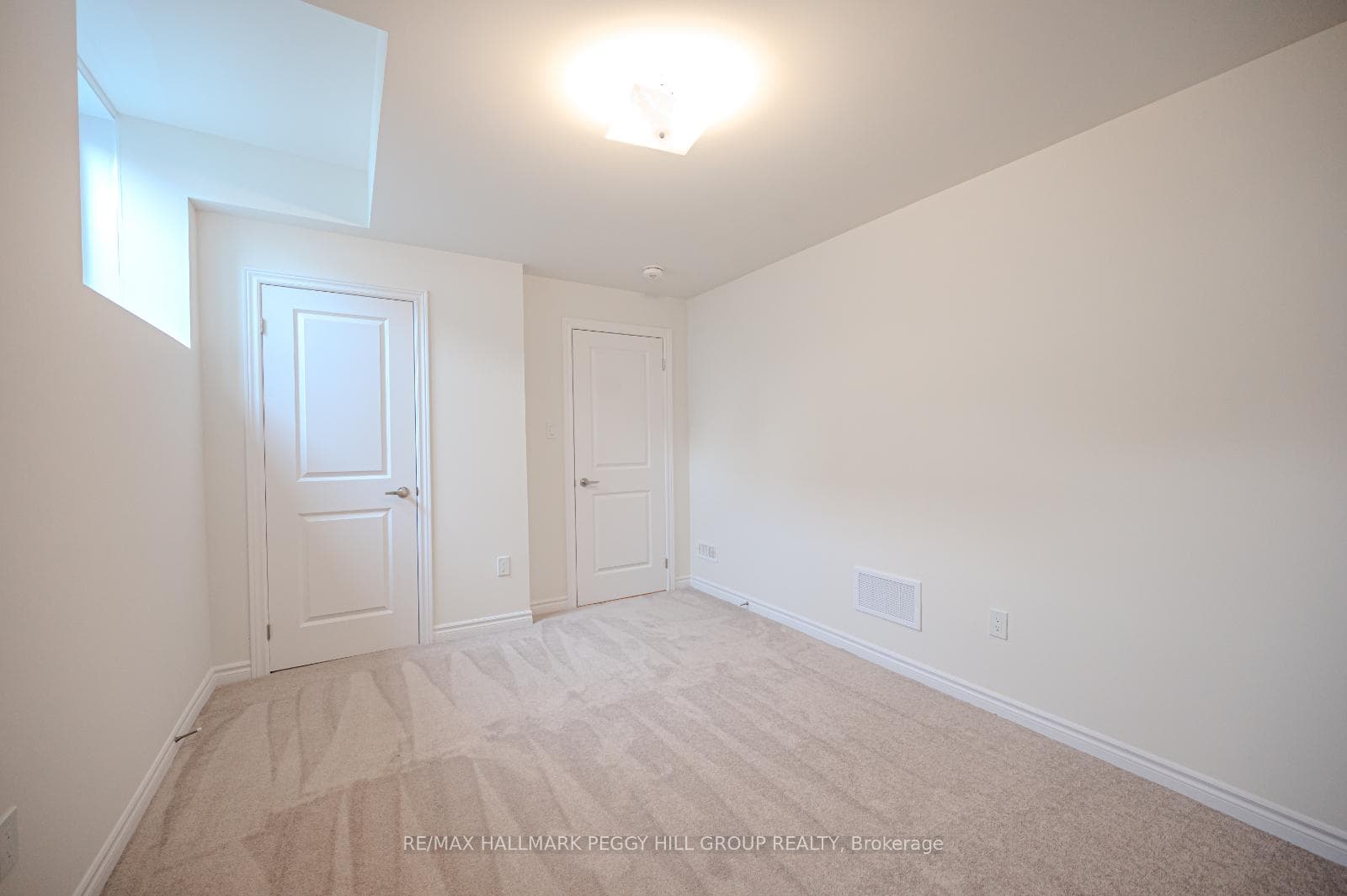 14 Tamworth Terrace Unit 2 photo 6