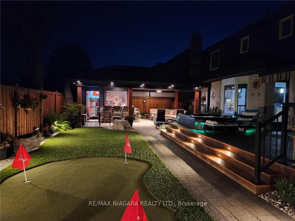 10 Meadowbrook Lane photo 38
