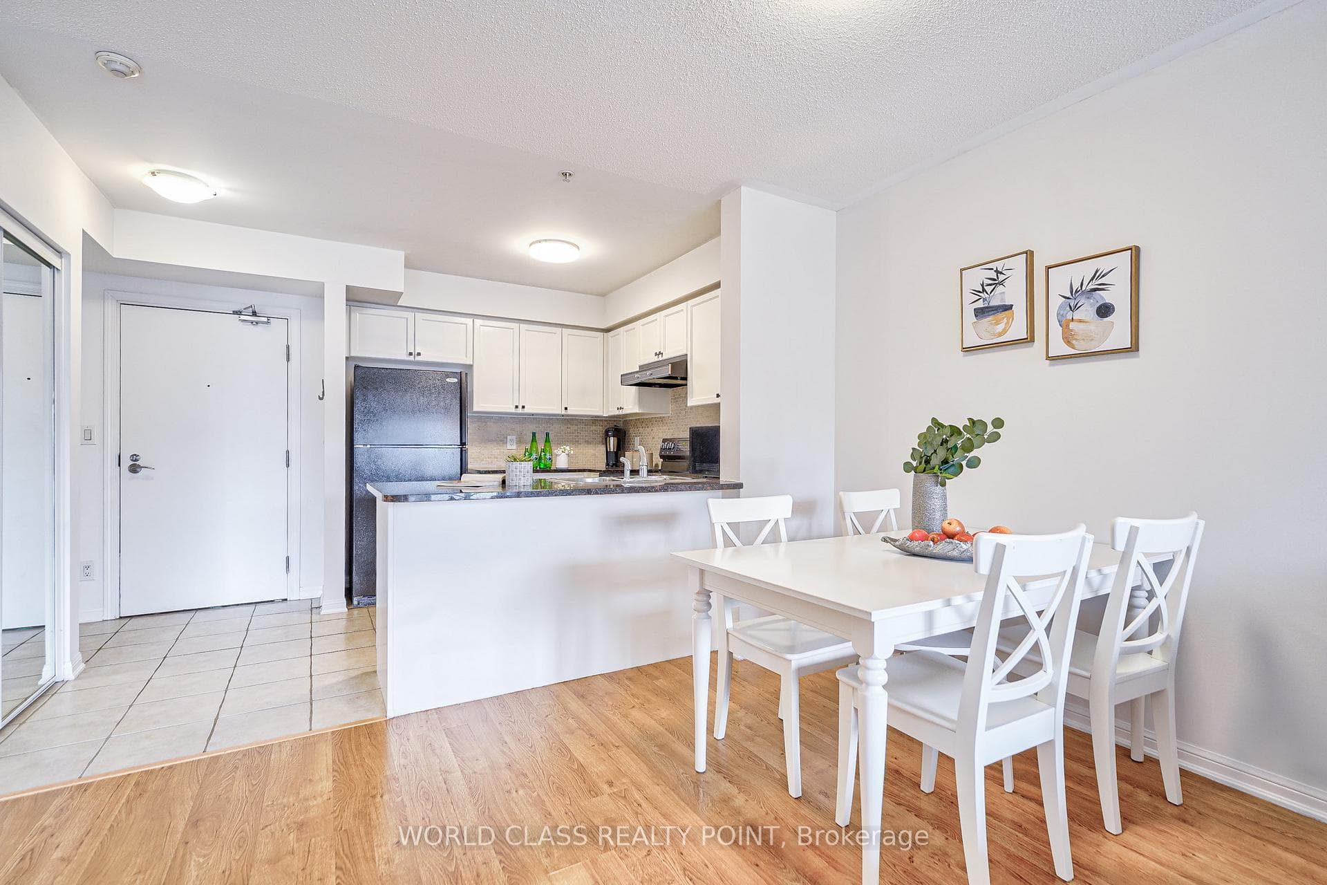 10 Mendelssohn Street Unit 213 photo 24