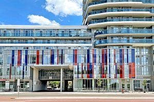 9471 Yonge Street Unit 1521 photo 2