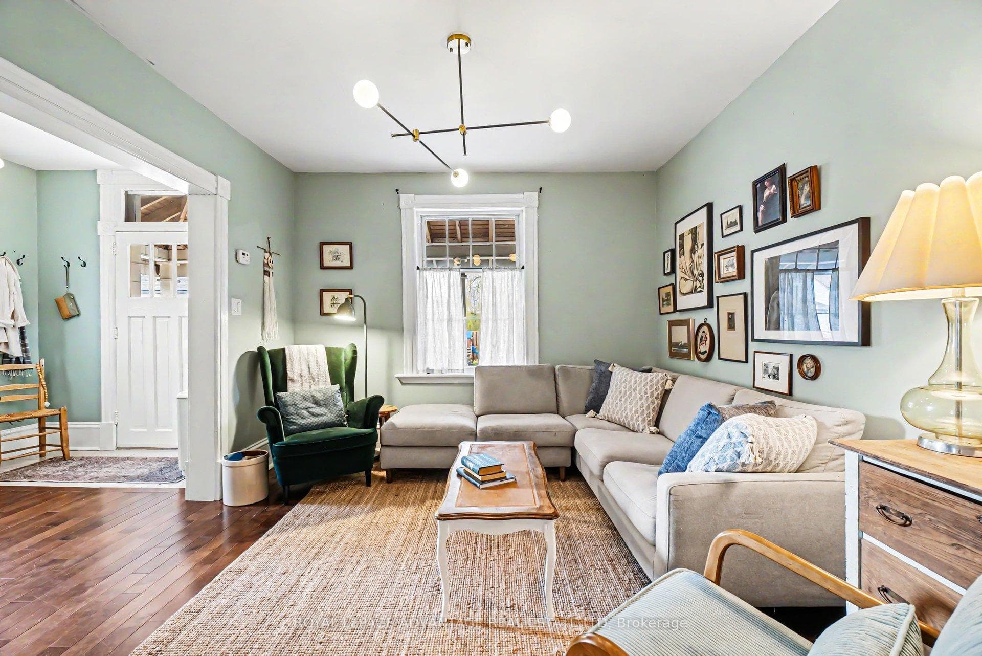 8 Harvey Street photo 8