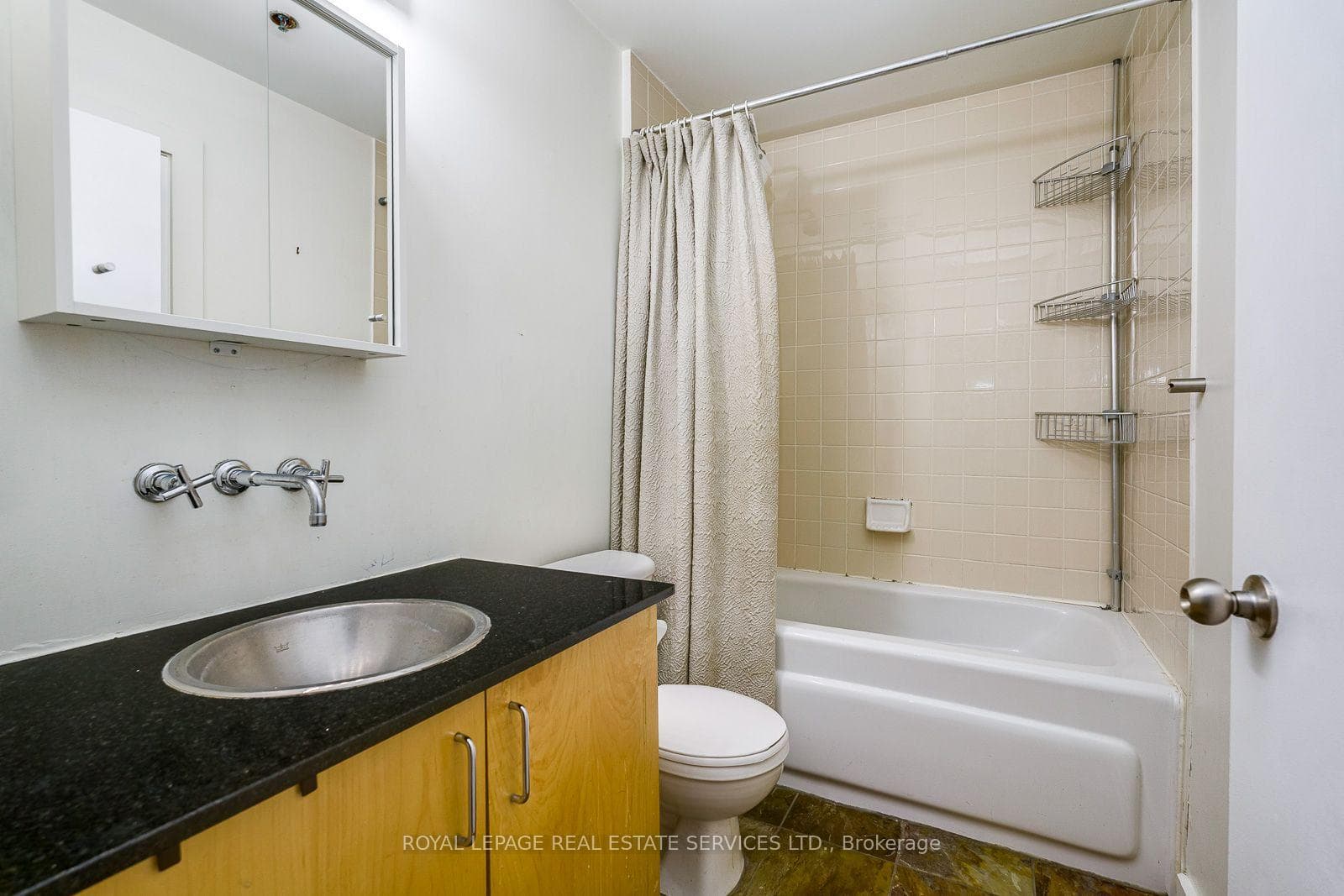 81A Front Street Unit 210 photo 15