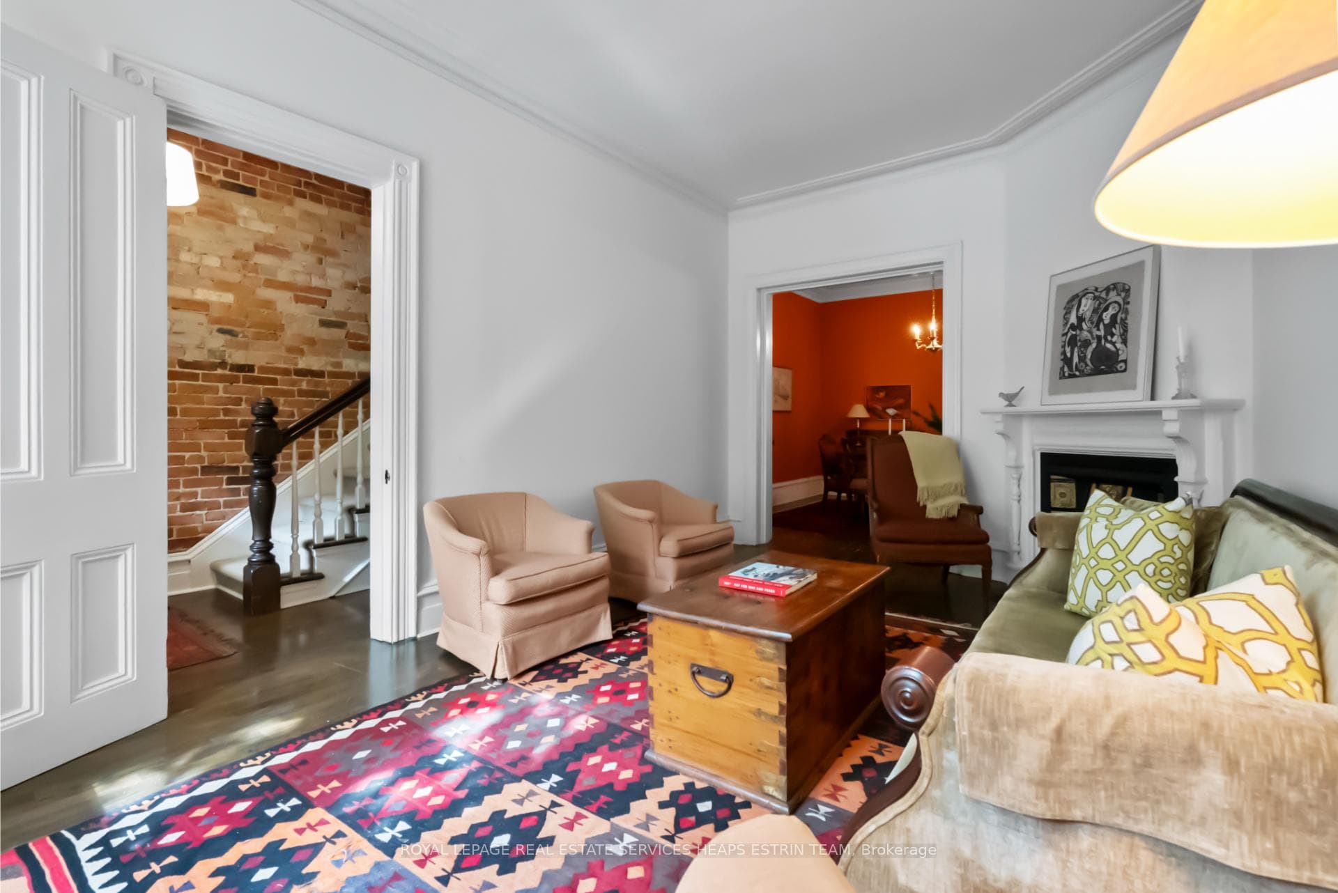 136 Collier Street photo 3