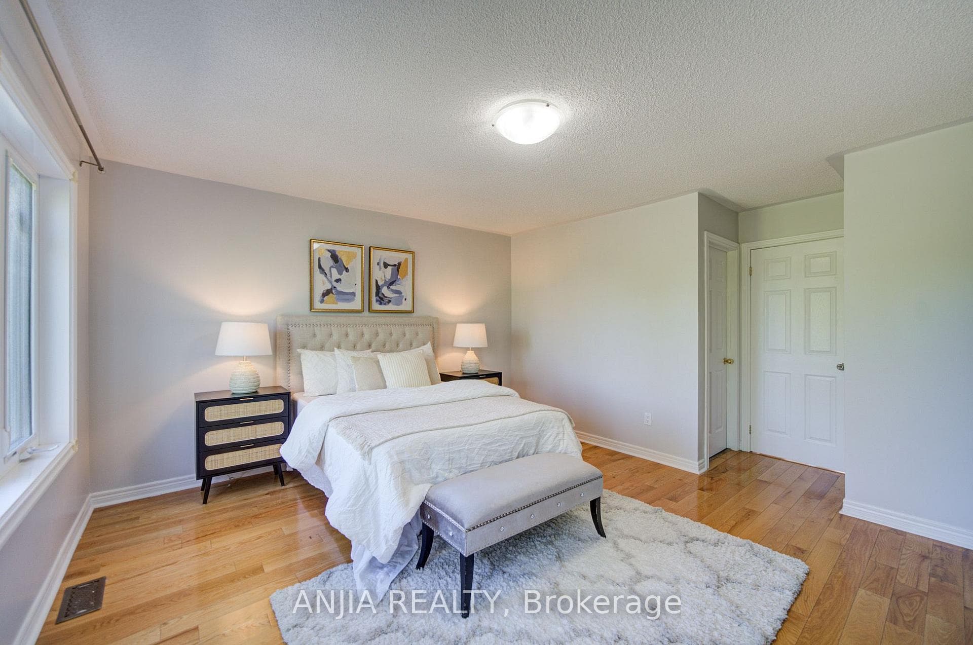 44 Pond Drive photo 33
