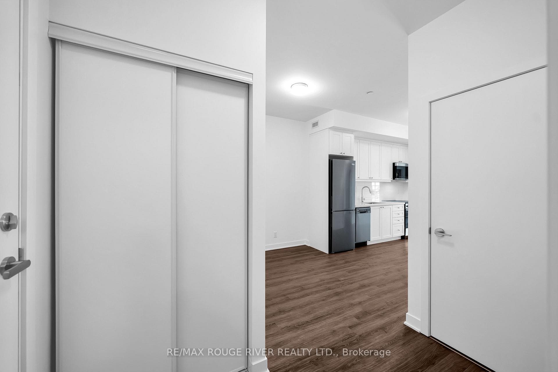 51 Clarington Boulevard Unit 624 photo 12