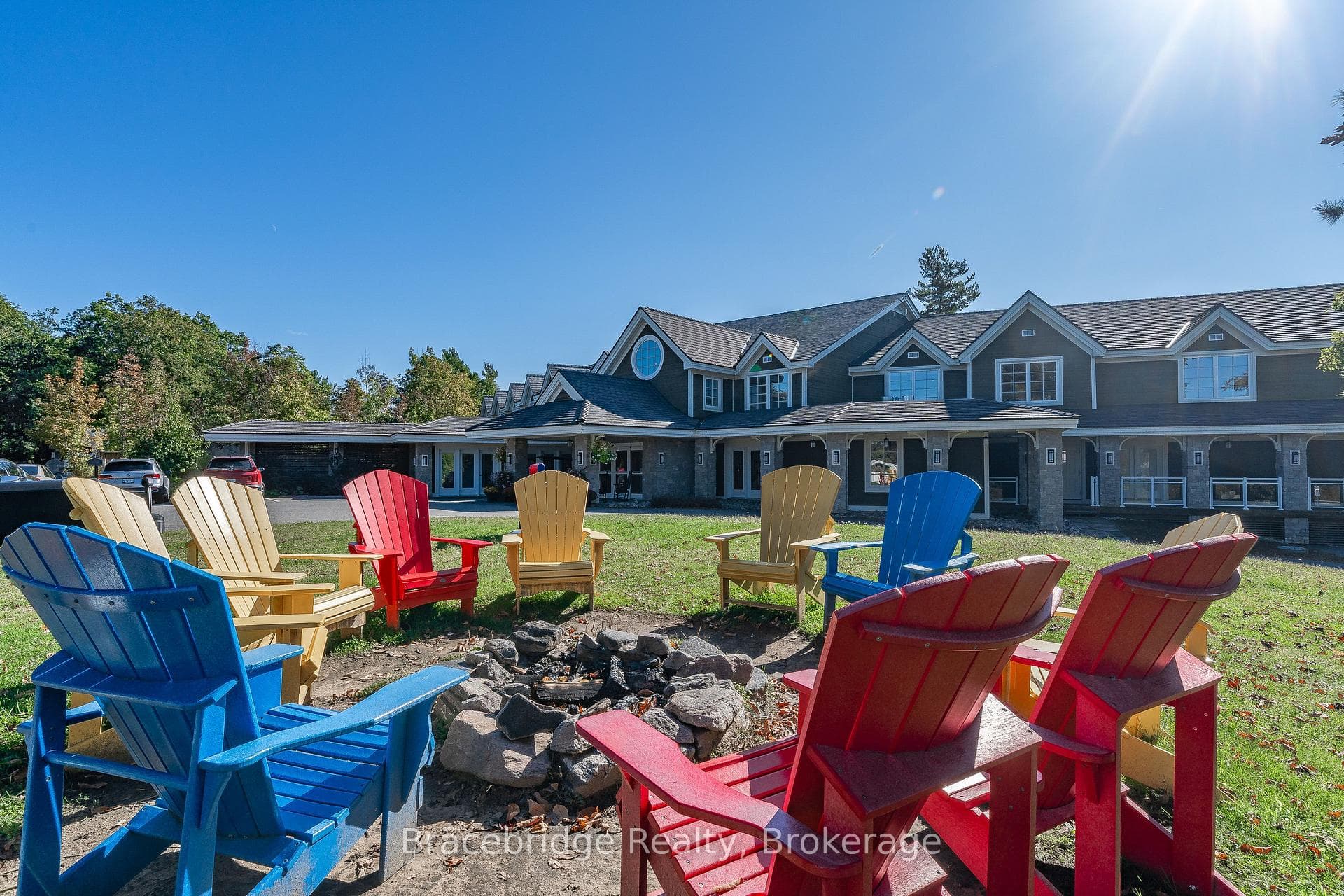 1869 Muskoka Rd 118 Highway Unit A201-D1 photo 23
