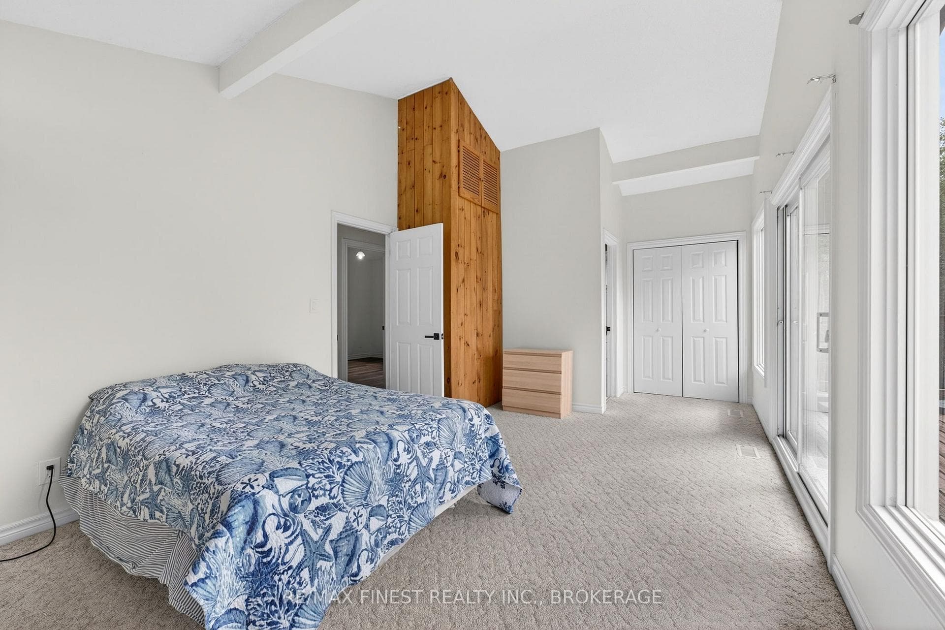 8 Sunrise Court photo 8