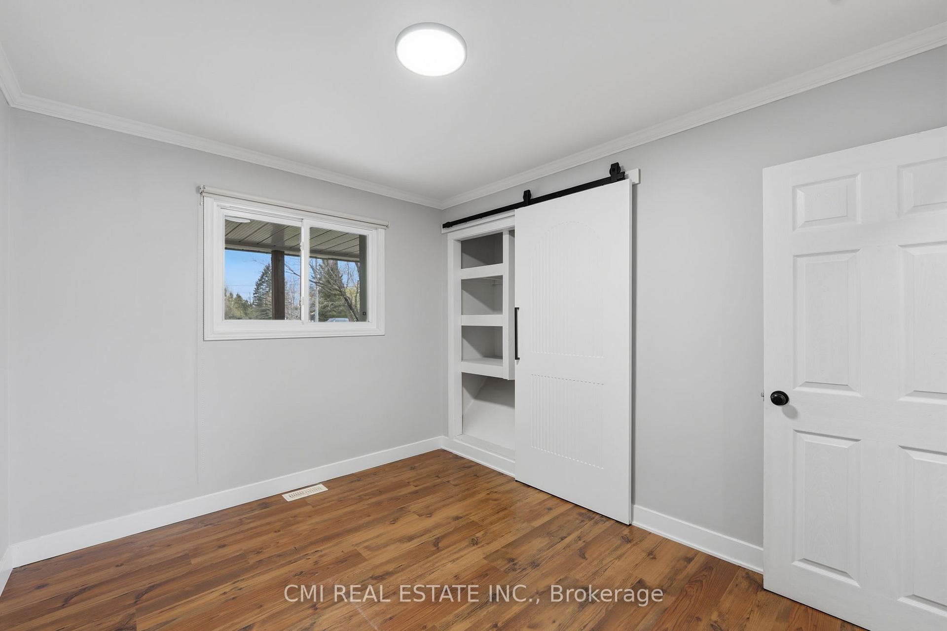 28 River Drive photo 15