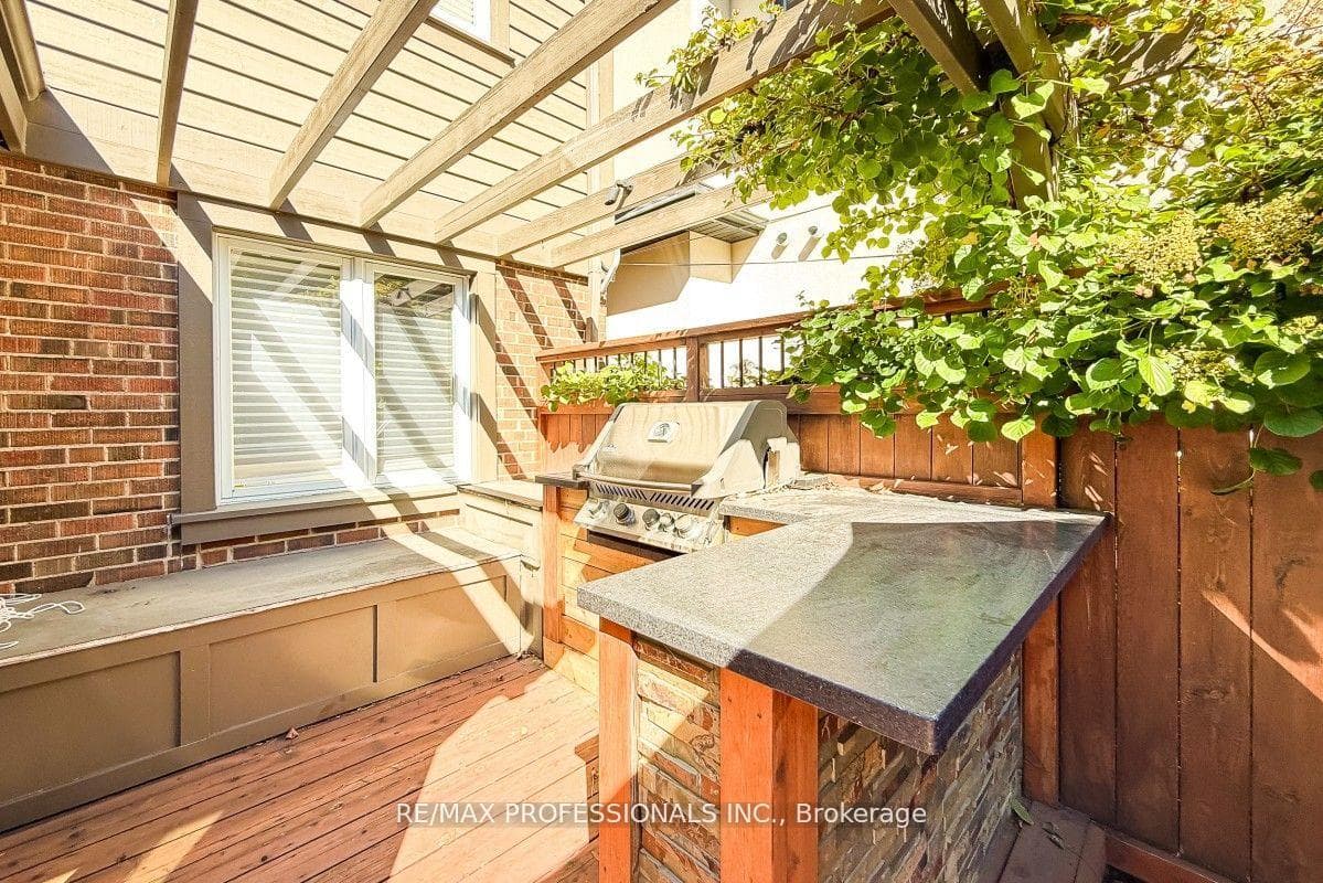 7 Elderidge Avenue photo 46