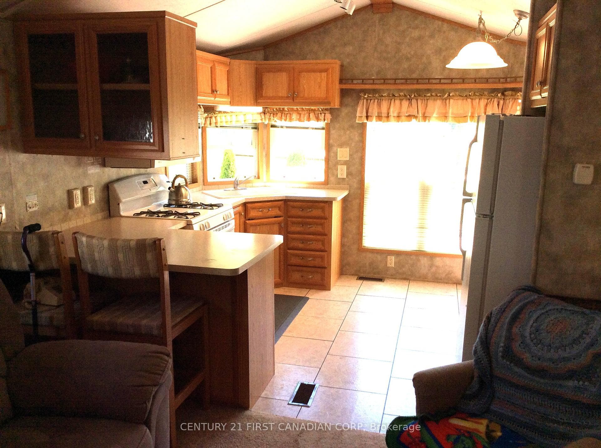256440 Sunova Crescent Unit 501 photo 17