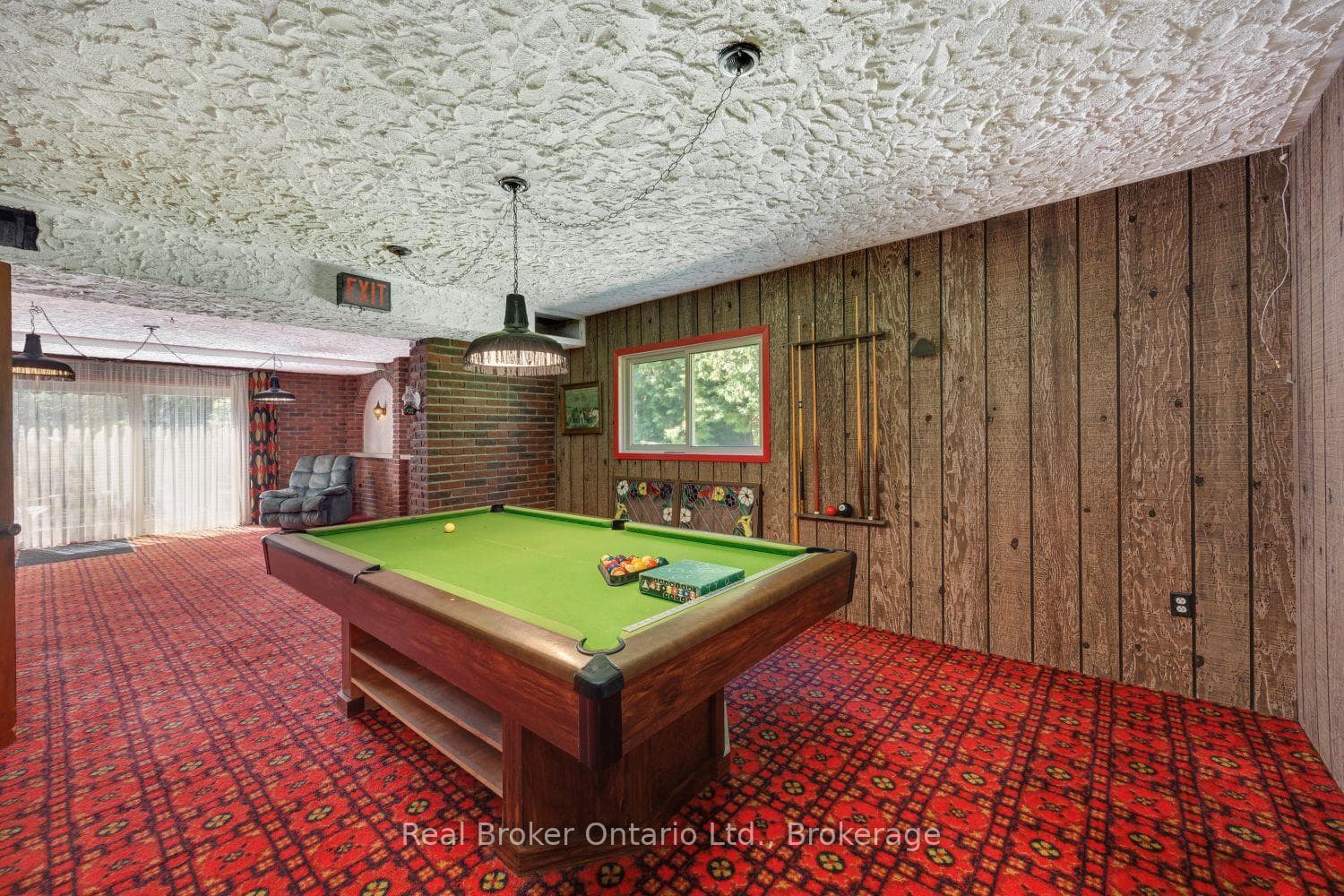 4301 Squair Road photo 22