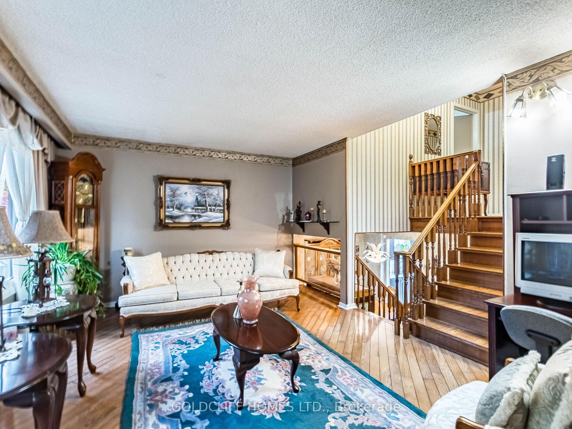 24 Rowe Court photo 10