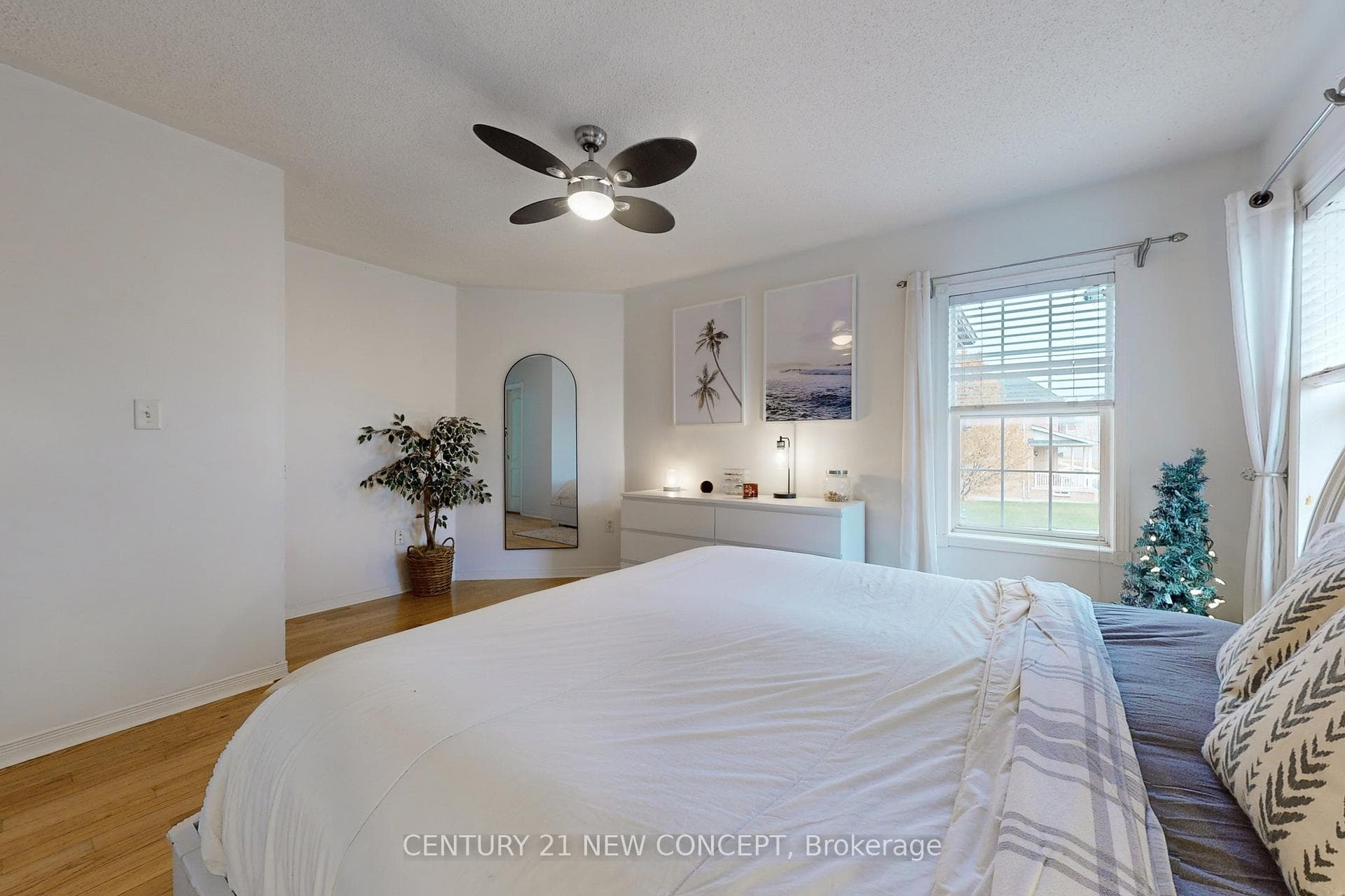 2 Crittenden Drive photo 15