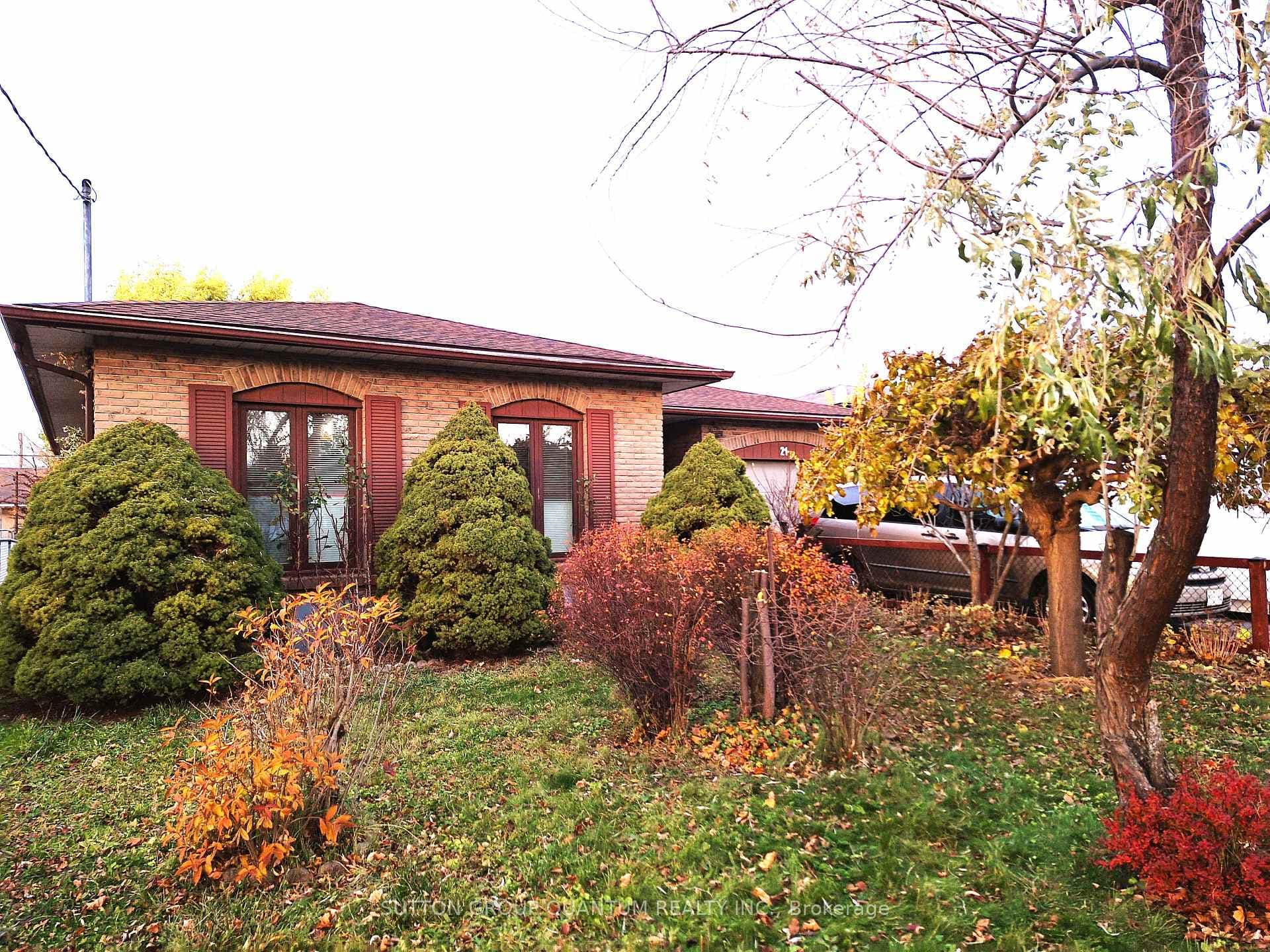 21 DRURY Crescent photo 32