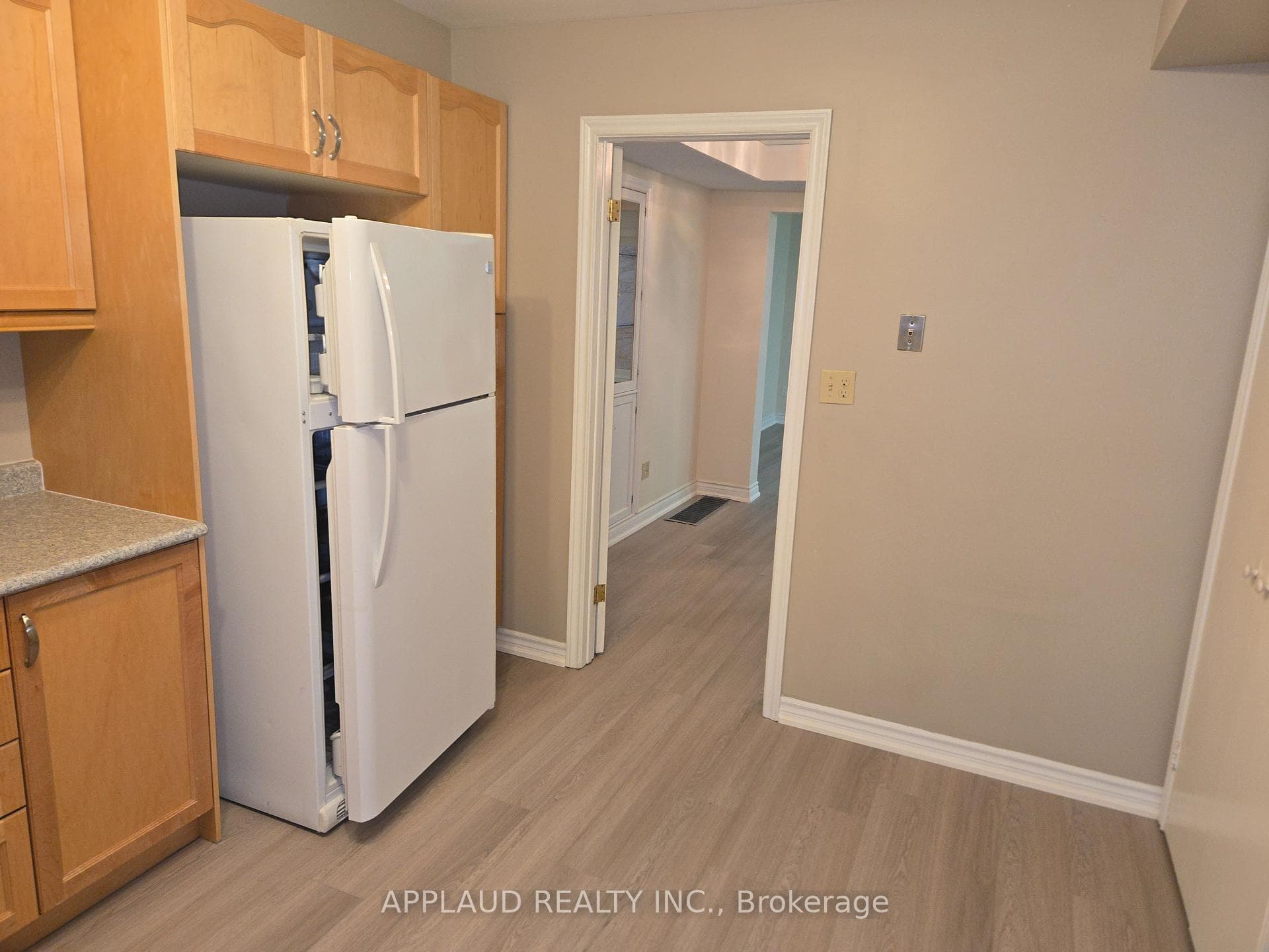 7 Bards Walkway Way photo 5