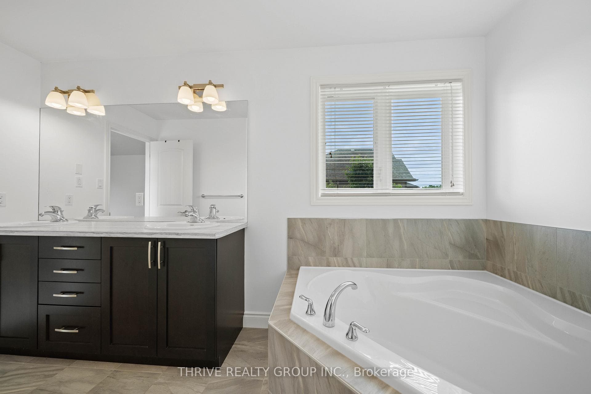 665 Tennent Avenue photo 29