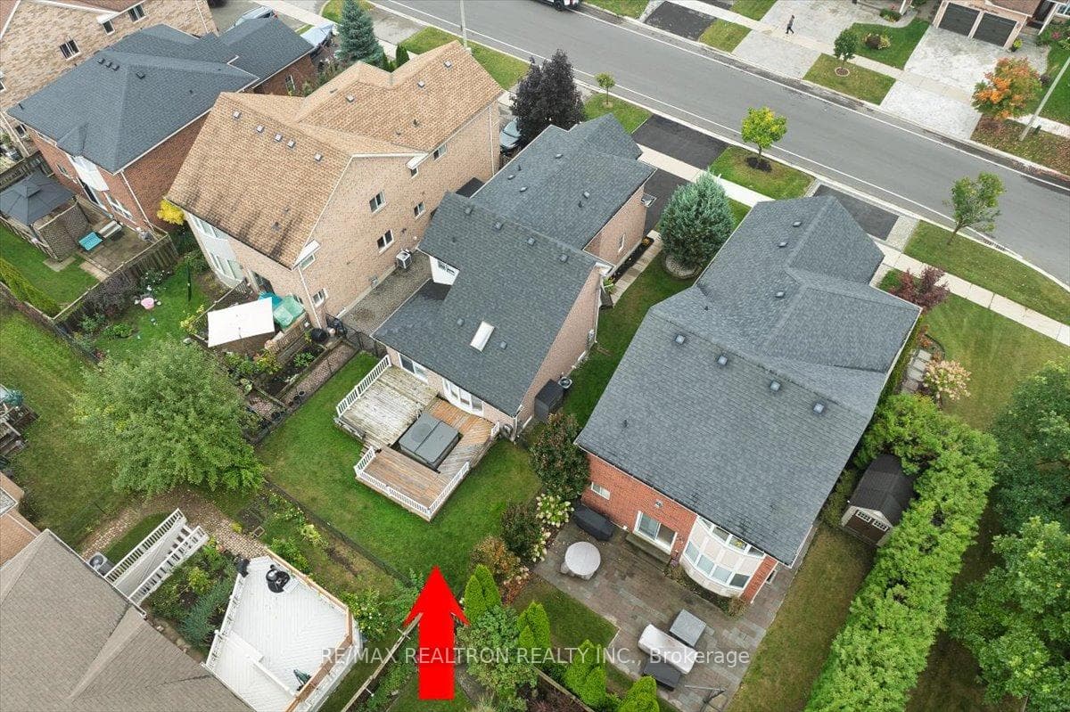 86 Worthington Avenue photo 4