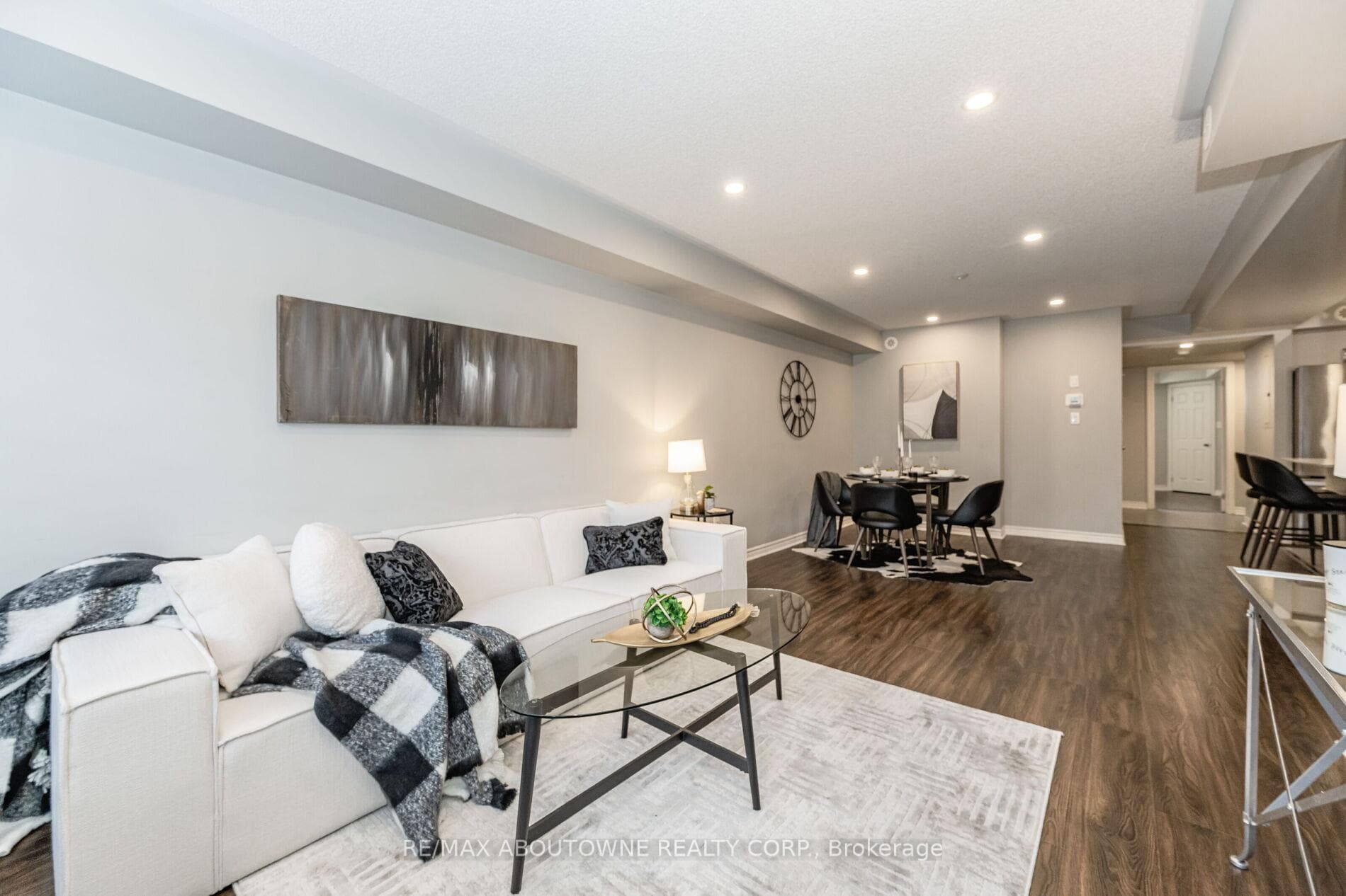 2420 Baronwood Drive Unit 4-01 photo 11