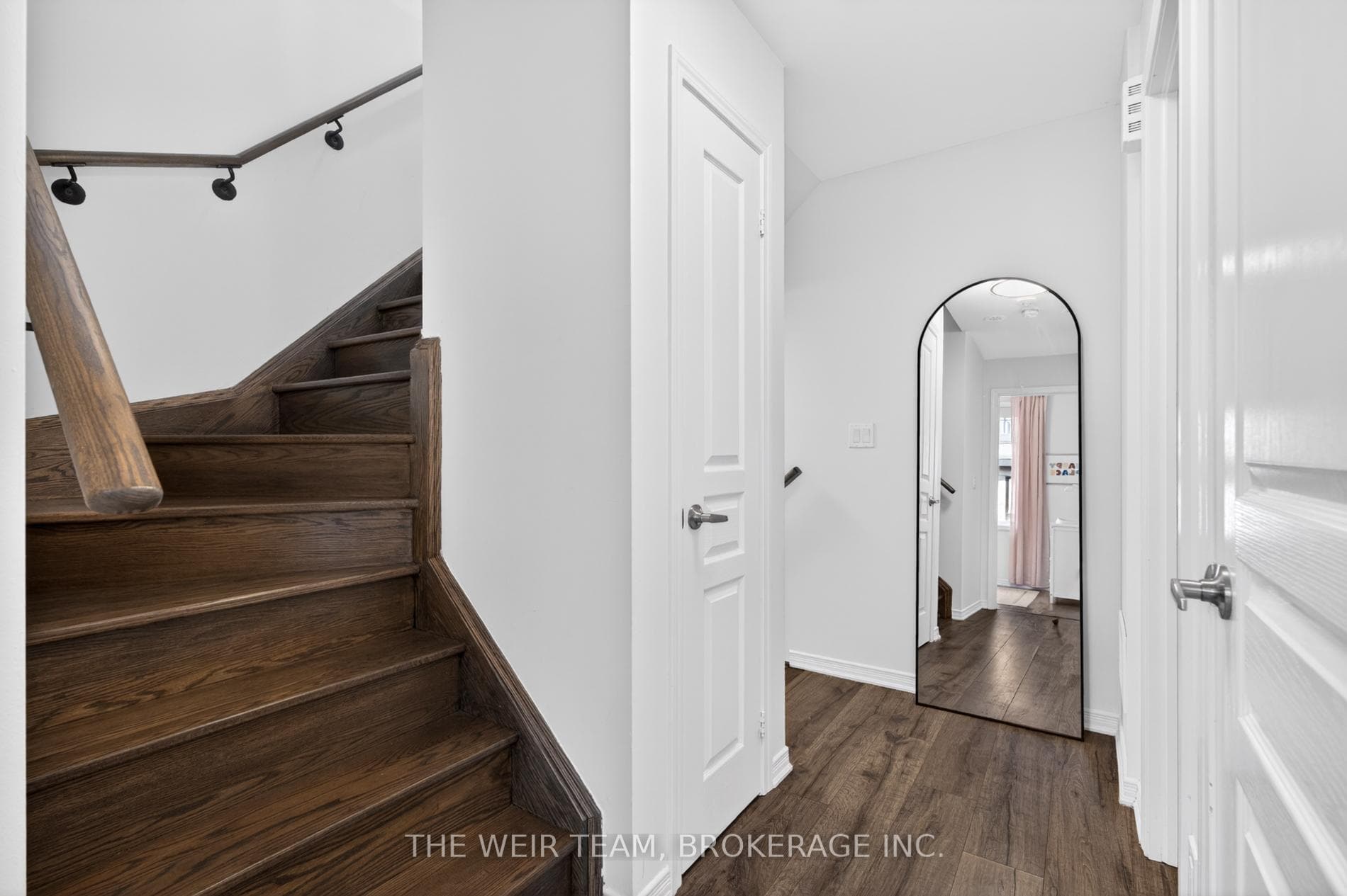 1120 Briar Hill Avenue Unit 308 photo 34