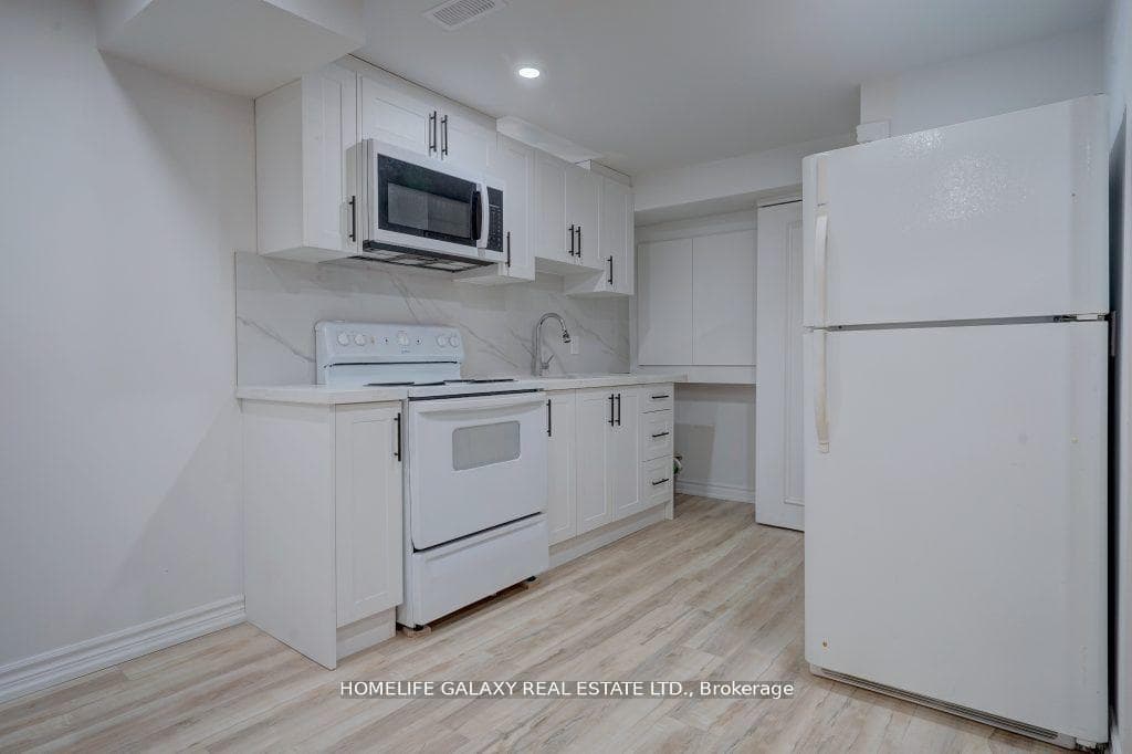 166 John Tabor Trail Unit Bsmnt photo 5