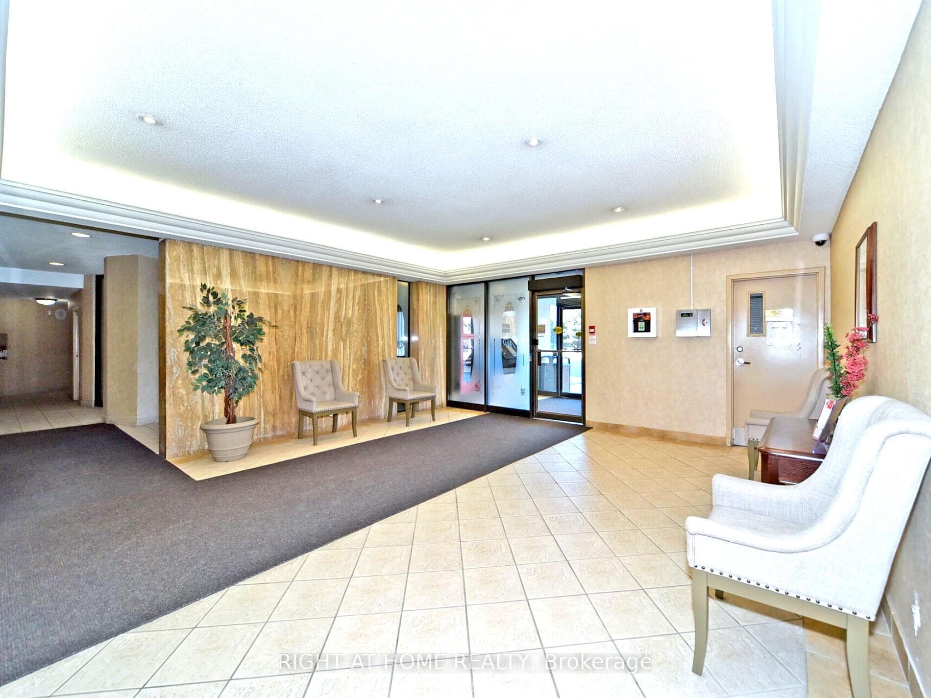 121 Trudelle Street Unit 706 photo 36