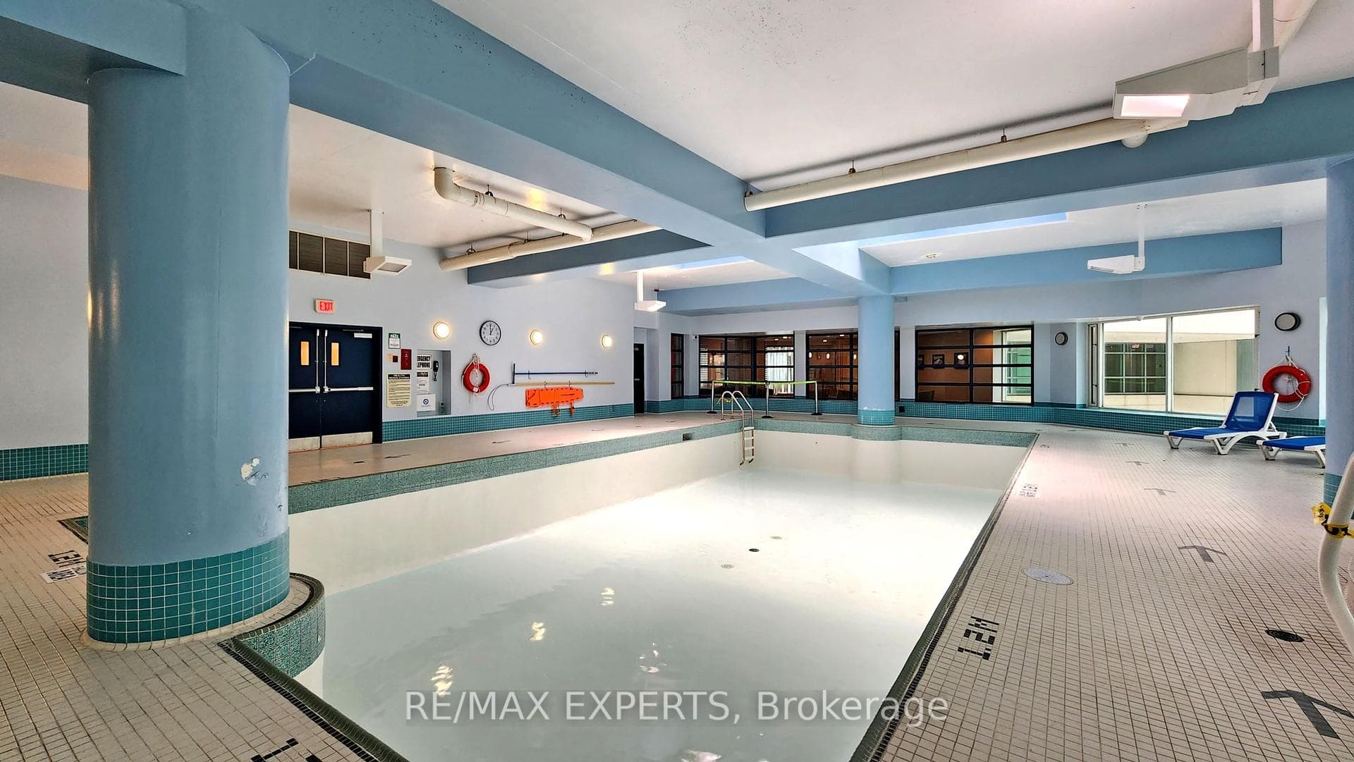 10 Queens Quay Unit 1203 photo 39